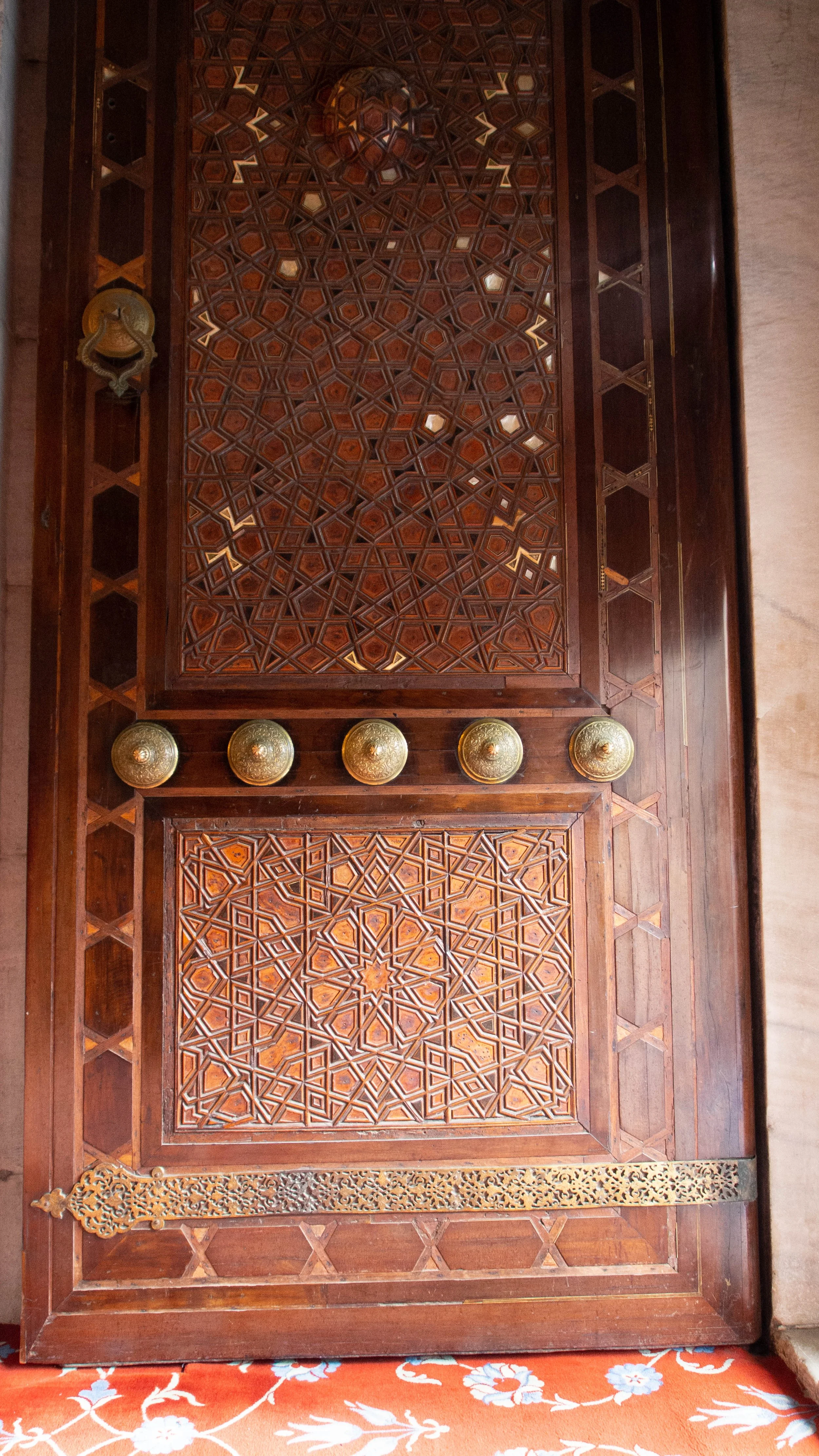 Finely curved mosque door in Cairo 