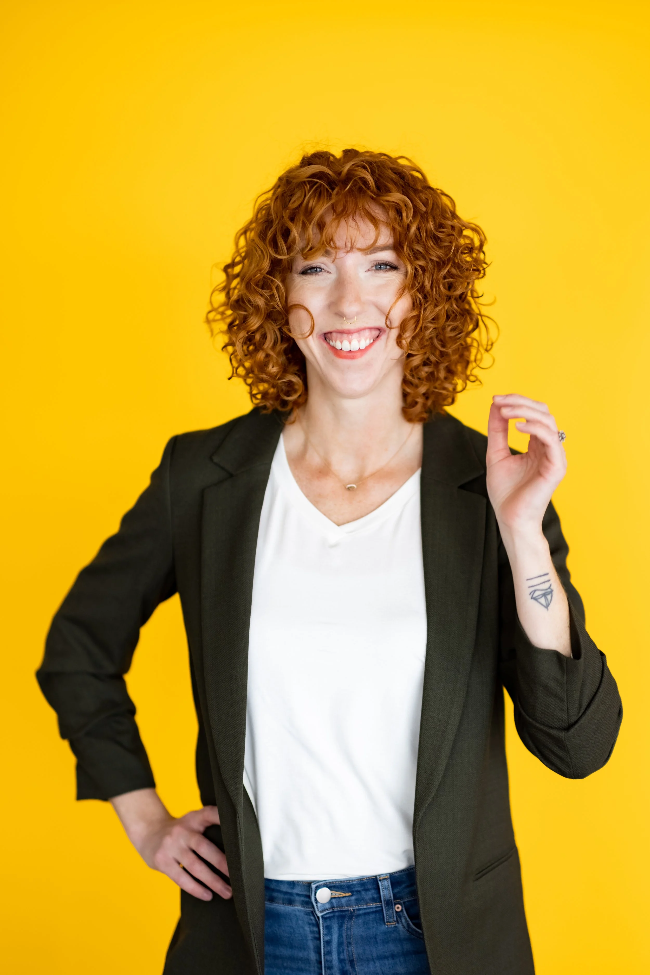 Susie-Lanners-Headshot-Realm-Photography-2021-TheUnfoundDoor-6.jpg