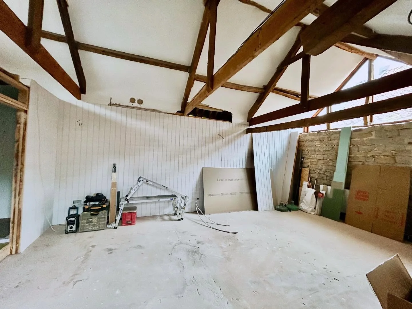 So&hellip; exciting progress for what will be our &lsquo;Bridal Barn&rsquo;! This space will be just the space the Bride needs to get ready for her special day. We can&rsquo;t wait to make it perfect!