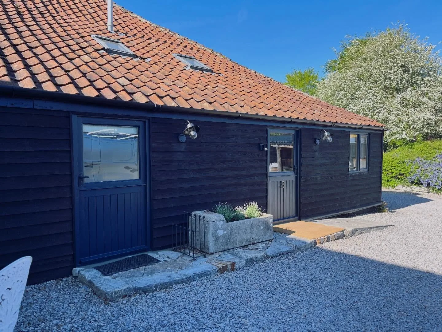 Bedroom 3 external decorating complete. What a difference a lick of paint makes. Stay@theroomsatlowerfarm.co.uk
