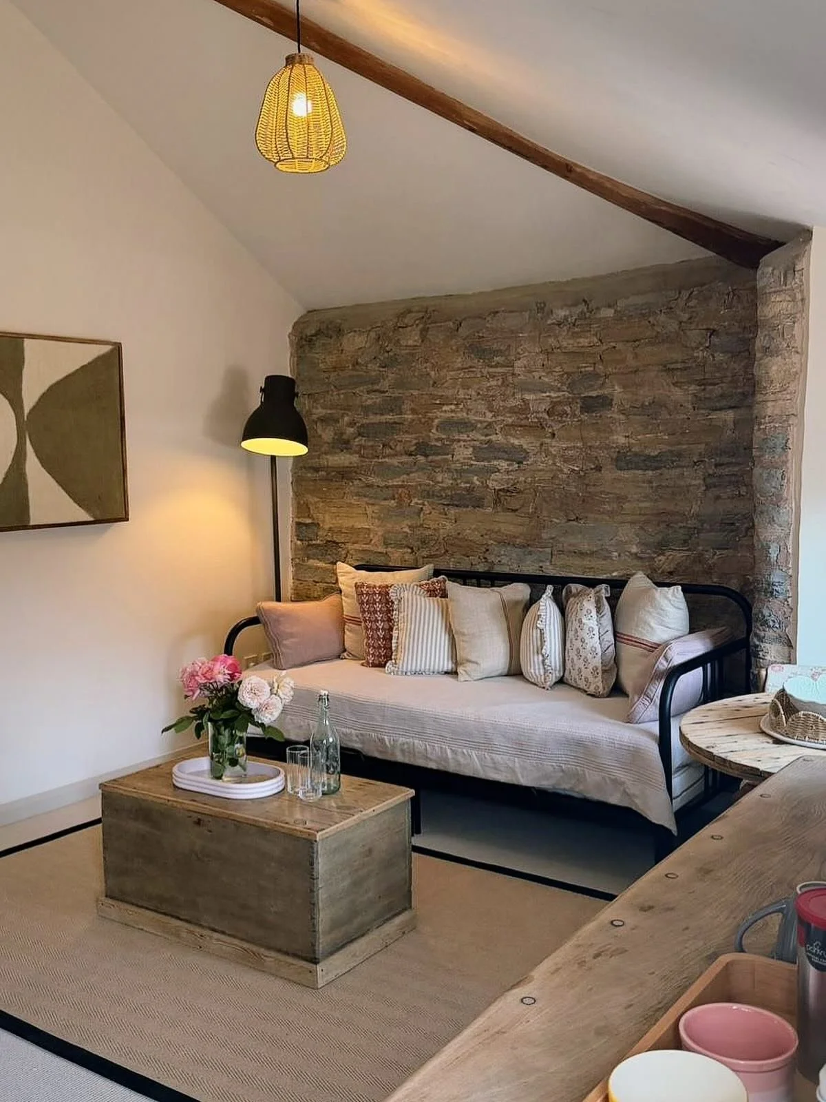 Room 3 has an adjoining cosy sitting room with king size sofa bed. The interconnecting door allows privacy for families. We are delighted with all the glowing reviews 💕
