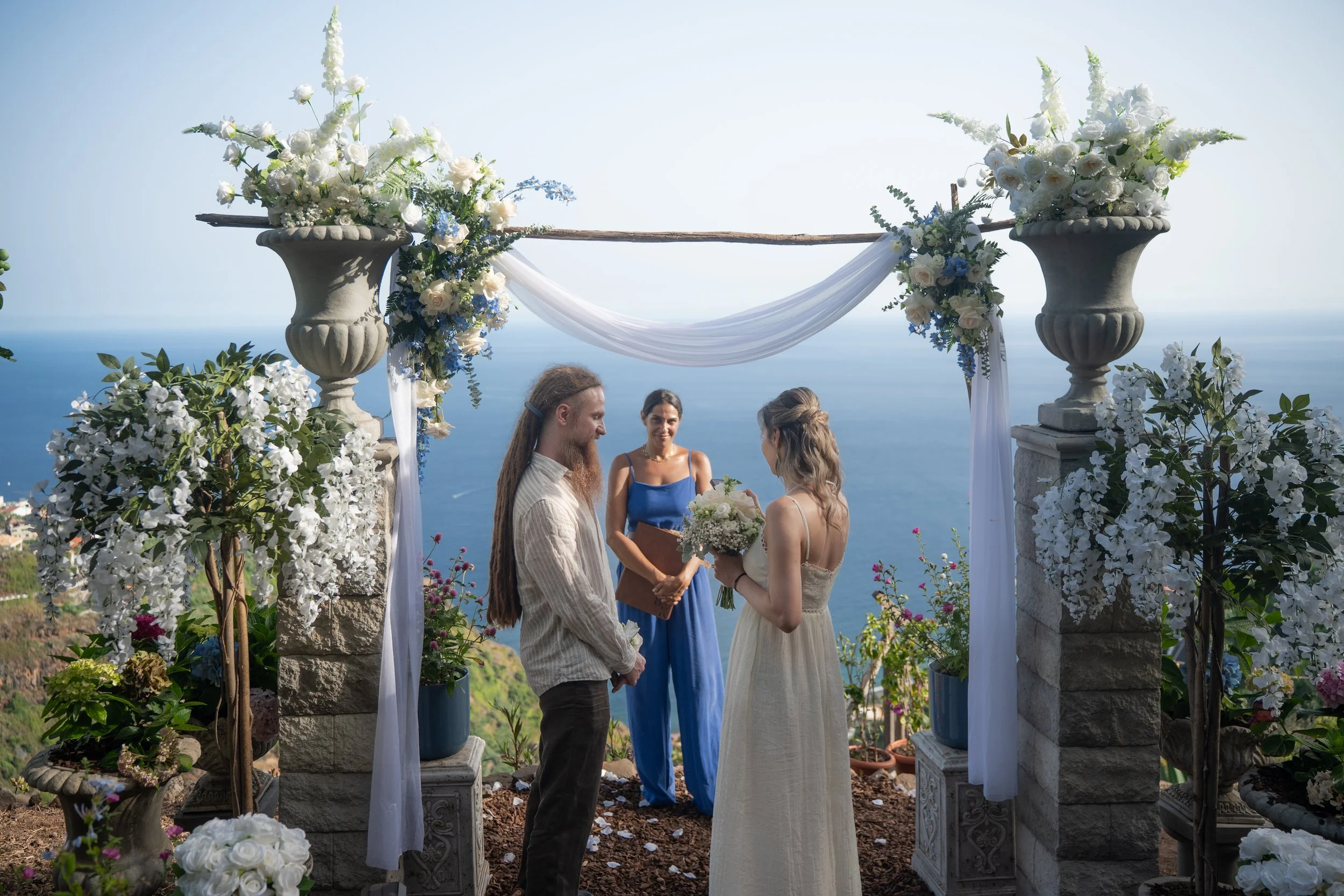 intimate elopemnt ceremony in madeira at secret garden the cliffside orchard