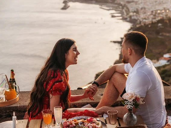 romantic picnic proposal photographer madeira