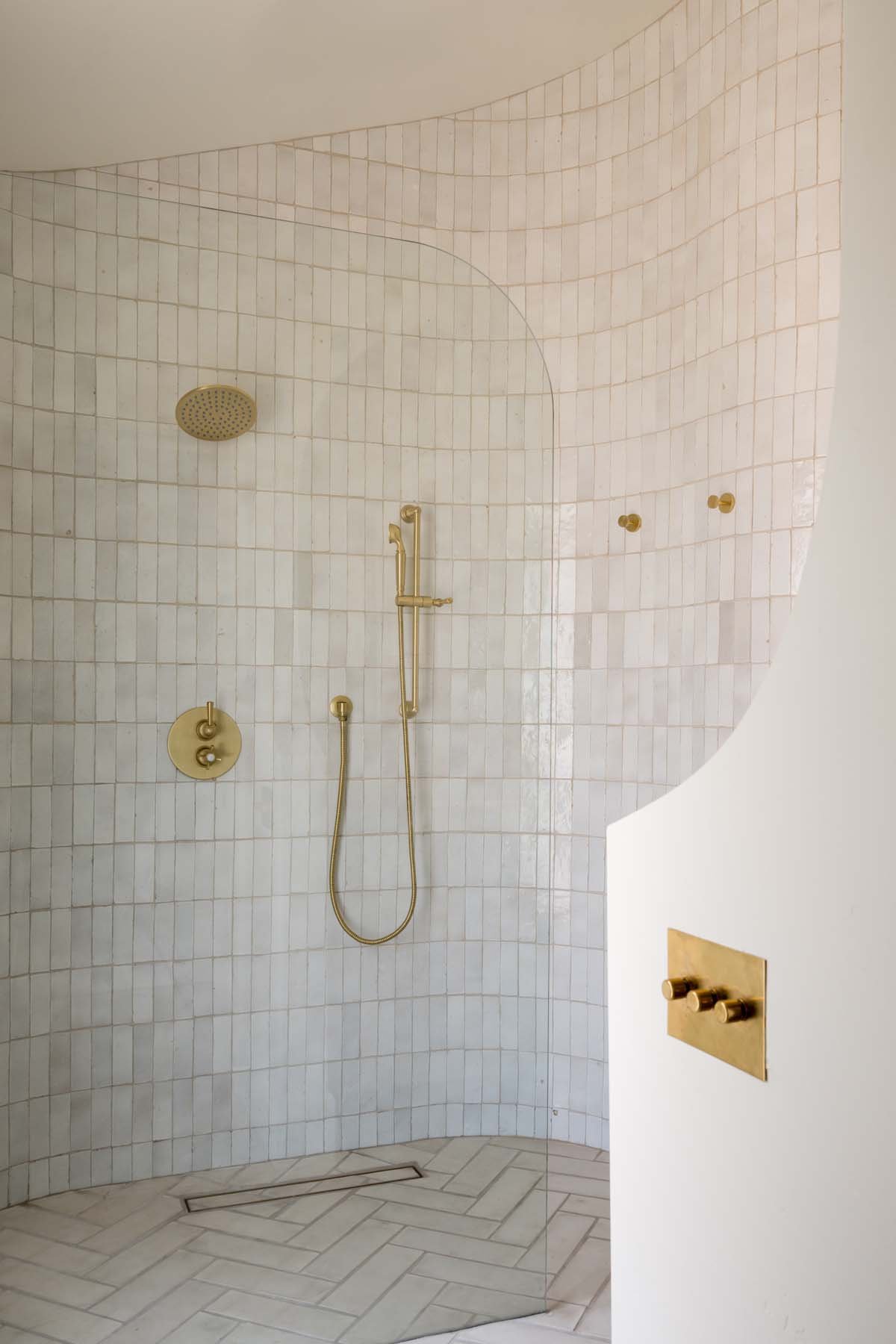 Carlsbad Primary Suite-3_1.jpg