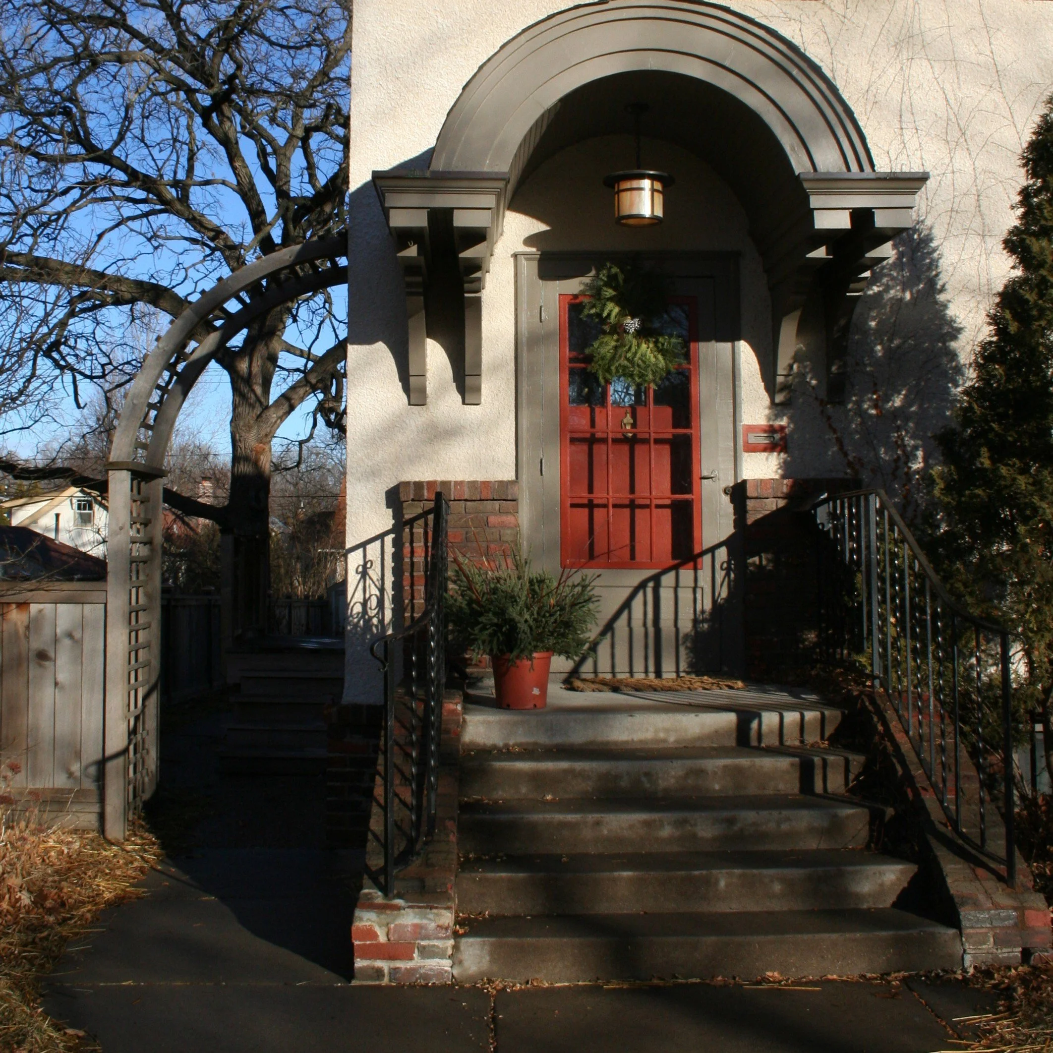 Damon Entry Detail.JPG