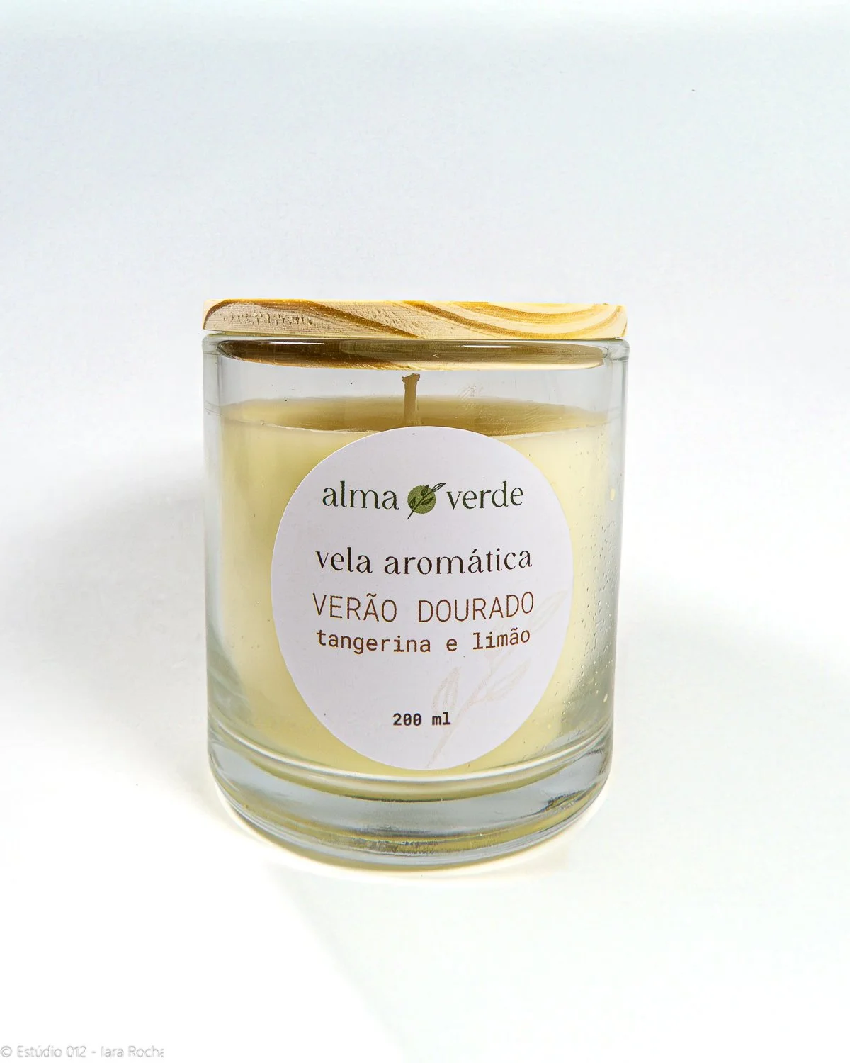 SITE-VERÃO DOURADO VELA 200ML-FB.jpg
