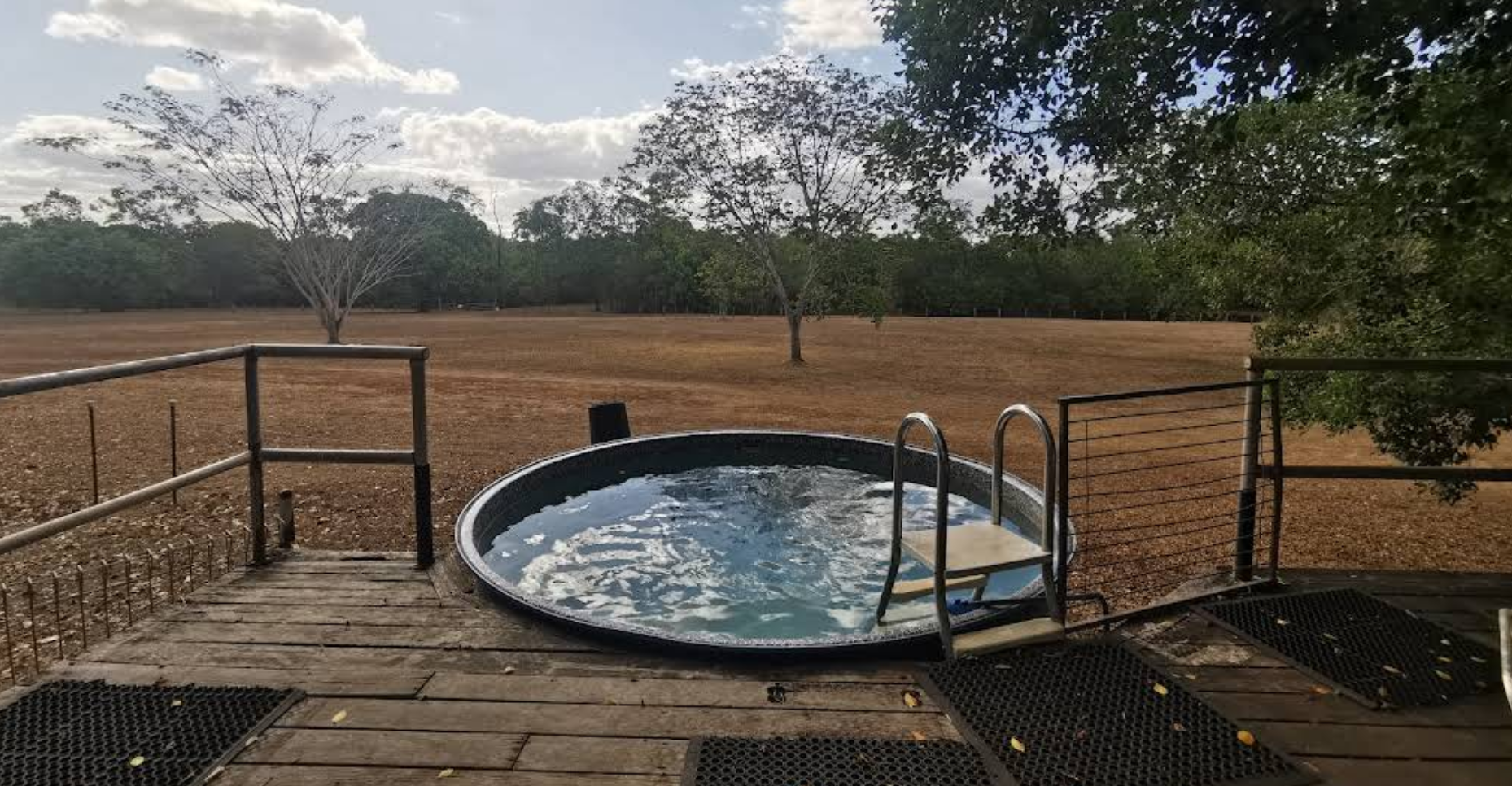 Banner welcome_Merluna Station North Queensland_03.png
