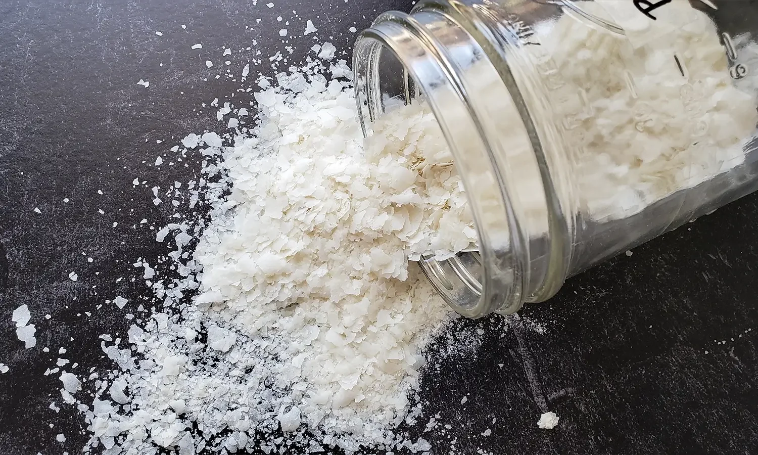 jar of dried potato flakes