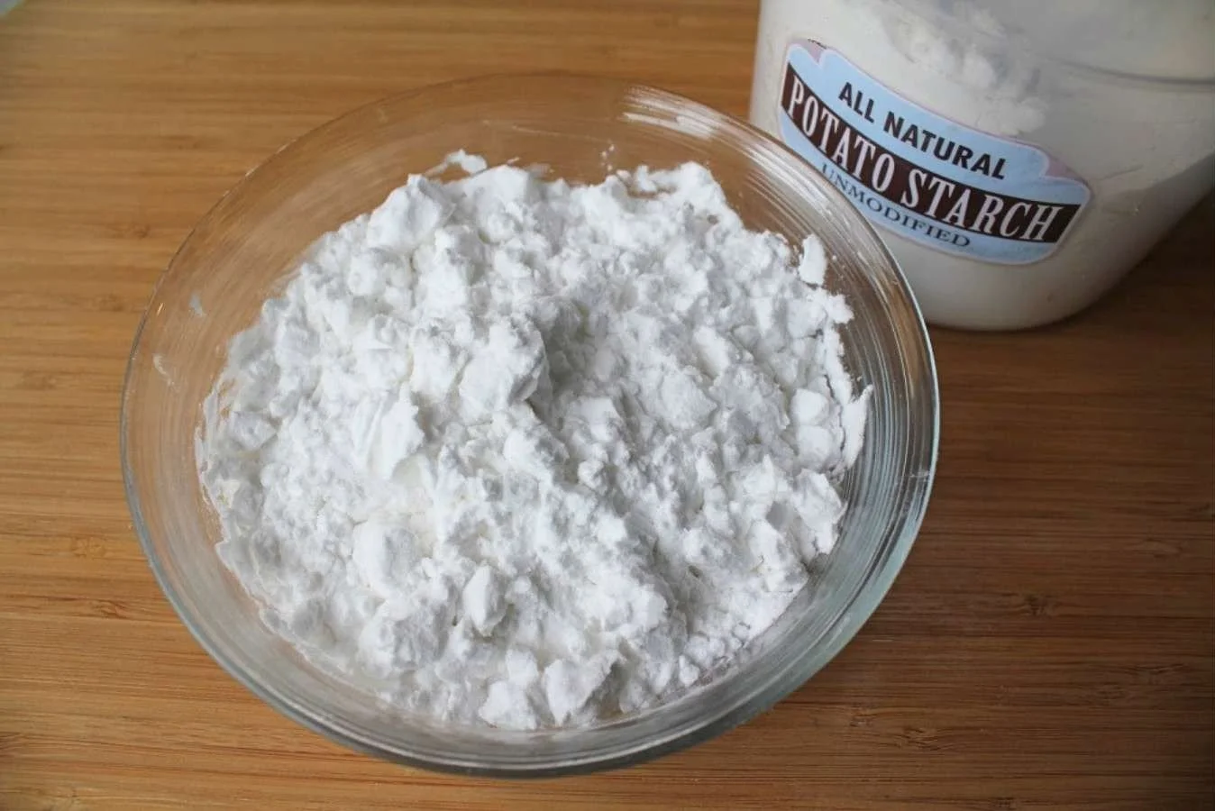 potato starch in bowl