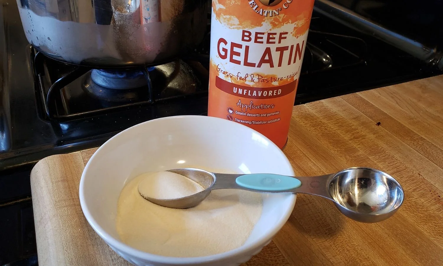 grass fed beef gelatin used in homemade berry gelatin