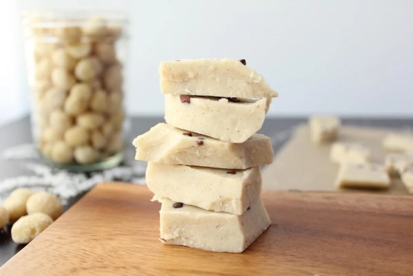 Dairy free Macadamia coconut bark pieces
