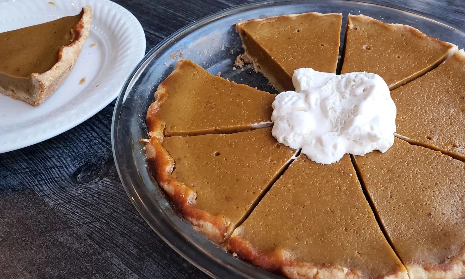 finished gluten free pumpkin pie