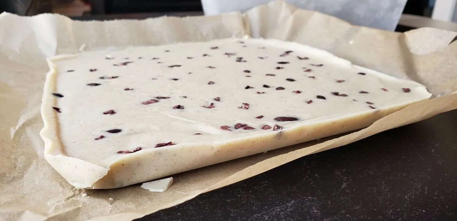 macadamia coconut bark after freezing
