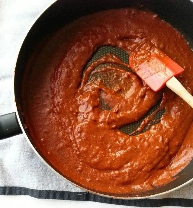 enchilada sauce for individual huevos rancheros