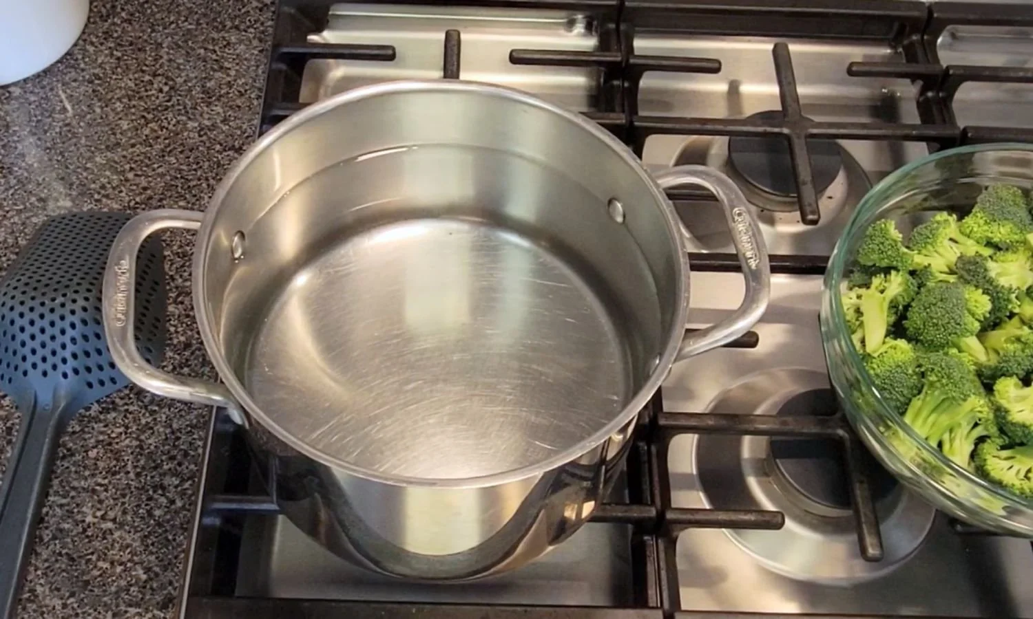 water  in pot to blanch broccoli