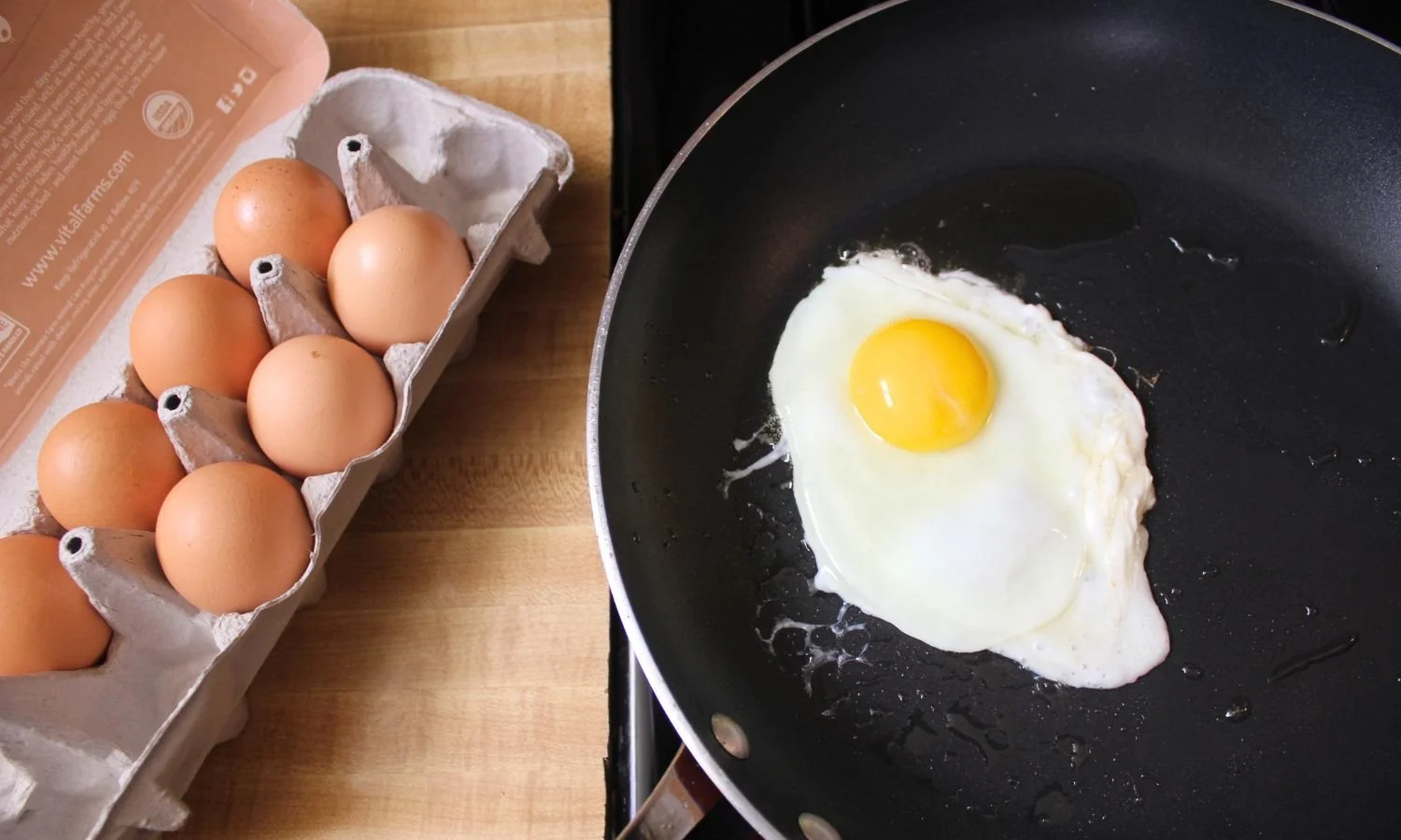 egg in frying pan for huevos rancheros