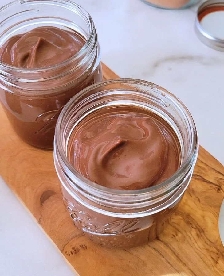 dairy free chocolate pudding in jars