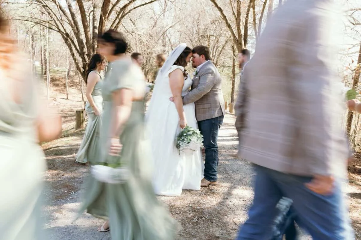 Luxe Love Weddings - REAL NELA Featured Wedding - Maggie &amp; Zach - White Oak Venue - Ruston, LA - Allison Walker Photography