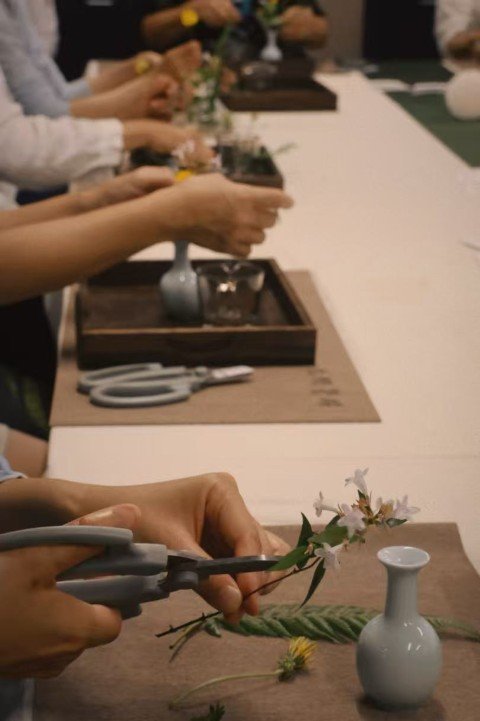 Activity 4 - Flower Arrangement - Mindful Peace Academy (1).jpg