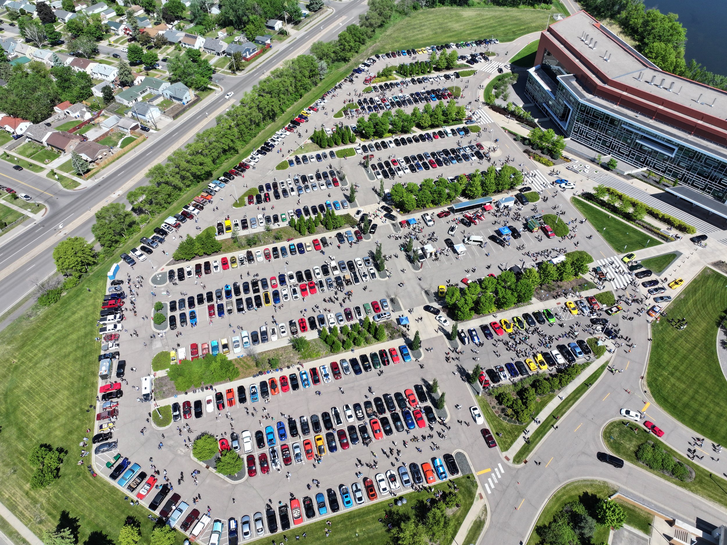 3M Hosts the Biggest Car Show in the Midwest