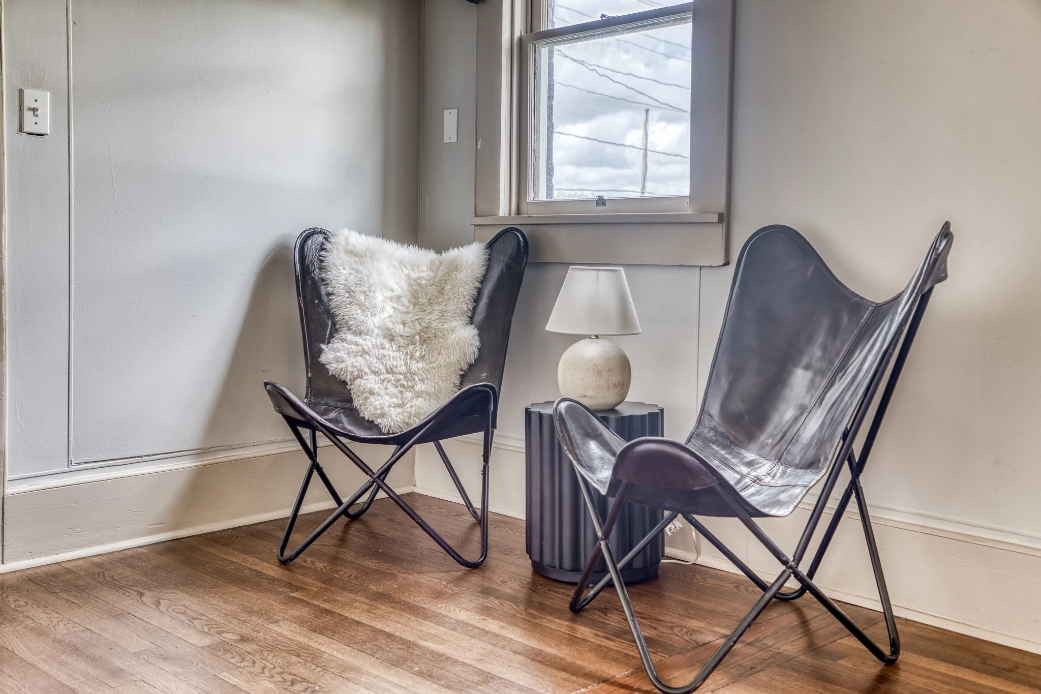 Cari_Goeke-404_W_Main_St-Bellville-5D4_4506.jpg