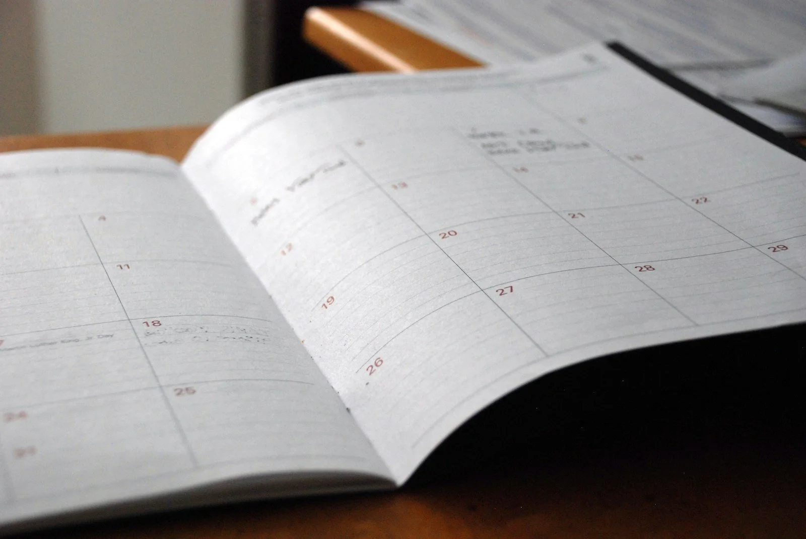 Maximize Your Efficiency: 6 Productivity Hacks for Custom Builders