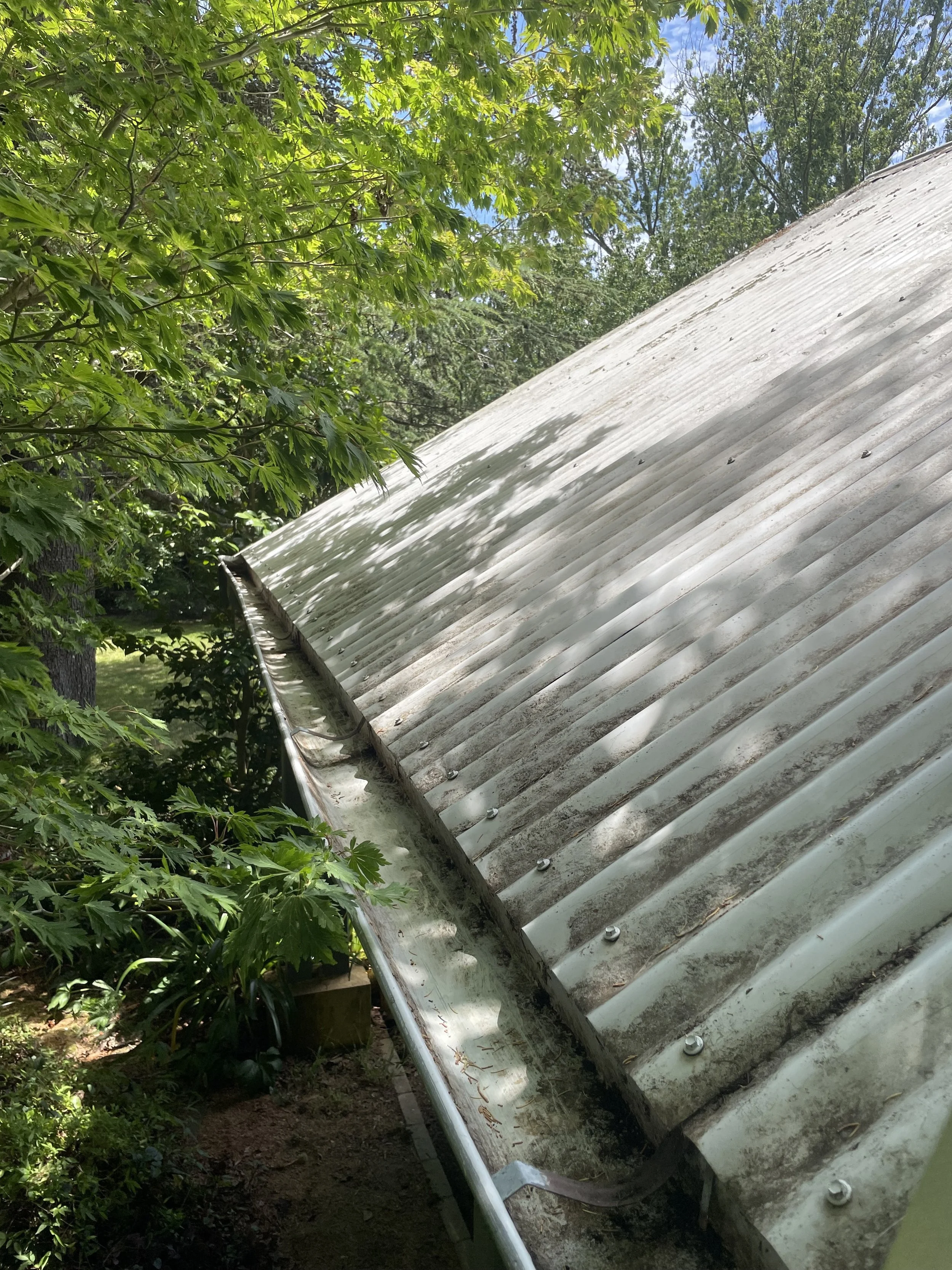 Clean, debris-free gutter after professional service in Gerringong