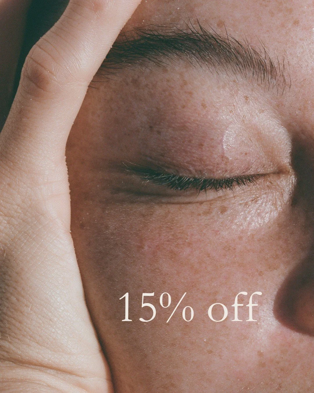 An invitation to experience Pause.

Sign up to the newsletter to receive 15% off your first visit.

Facials designed to support the skin, soften tension, and invite the nervous system into a slower rhythm.