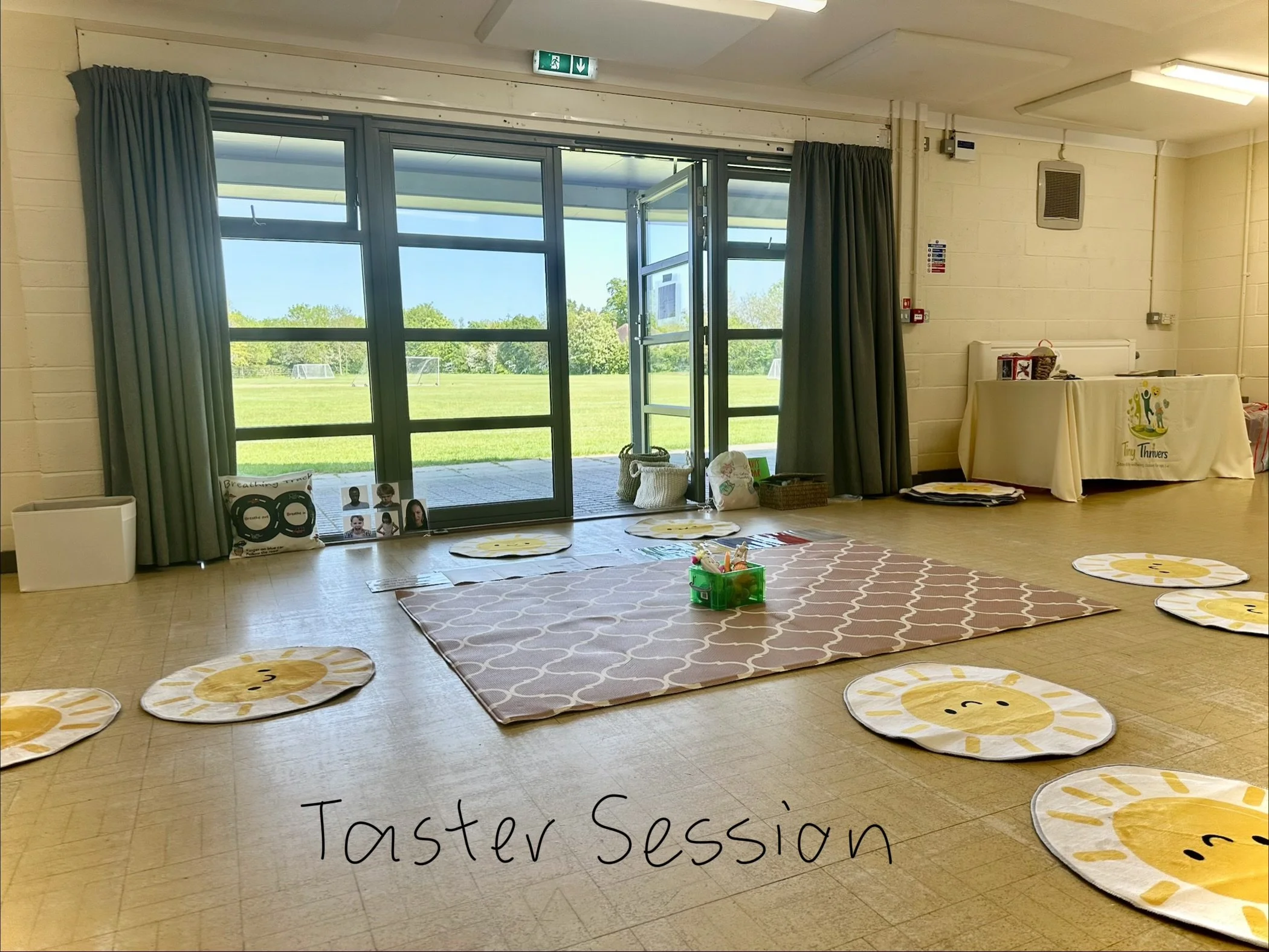 TASTER SESSION - Wednesday 10:00-11:00 - Stay & Play (2 - 5 years) - Willen Pavilion