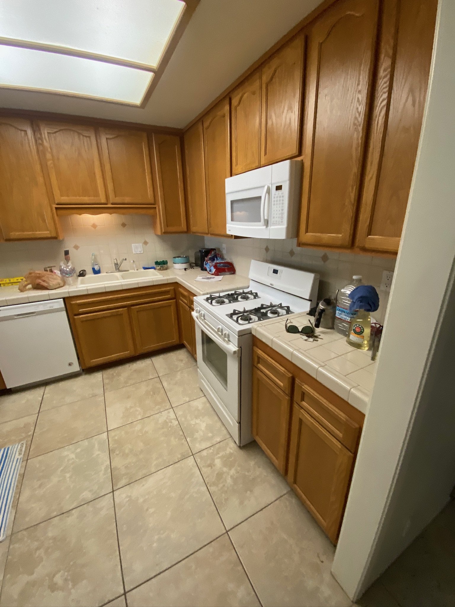 before picture of kitchen