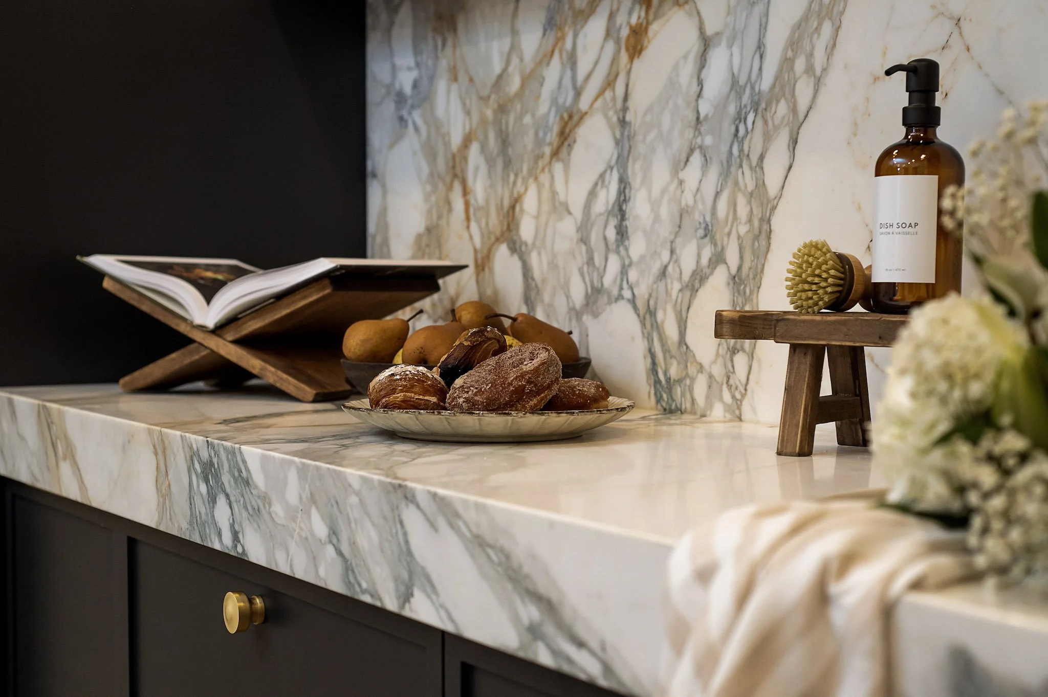 forest-hill-kitchen-marble-countertop-styling.jpg