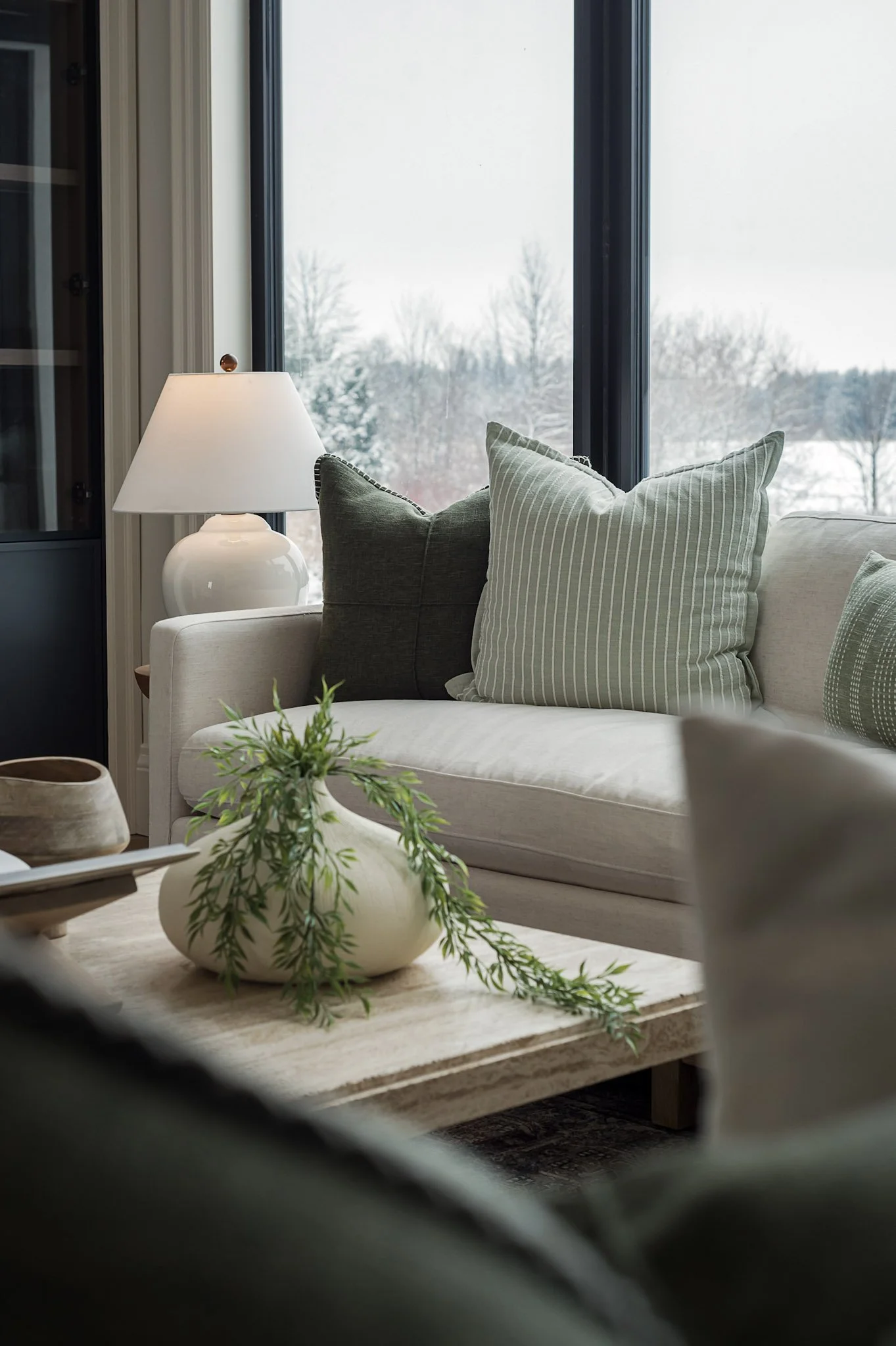 oakville-home-staging-sofa-window-seating.jpg