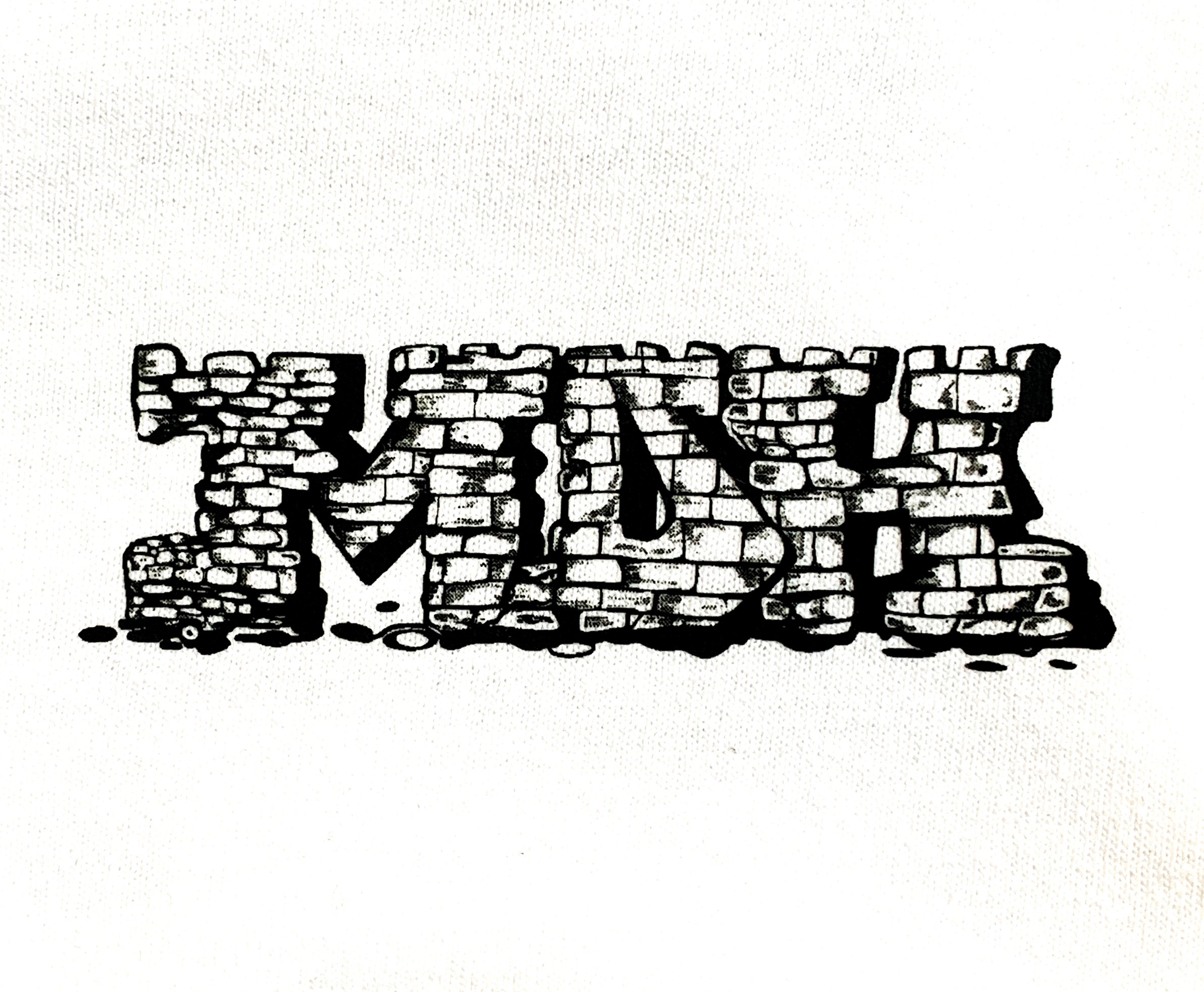 mdh white fromt detail.jpg