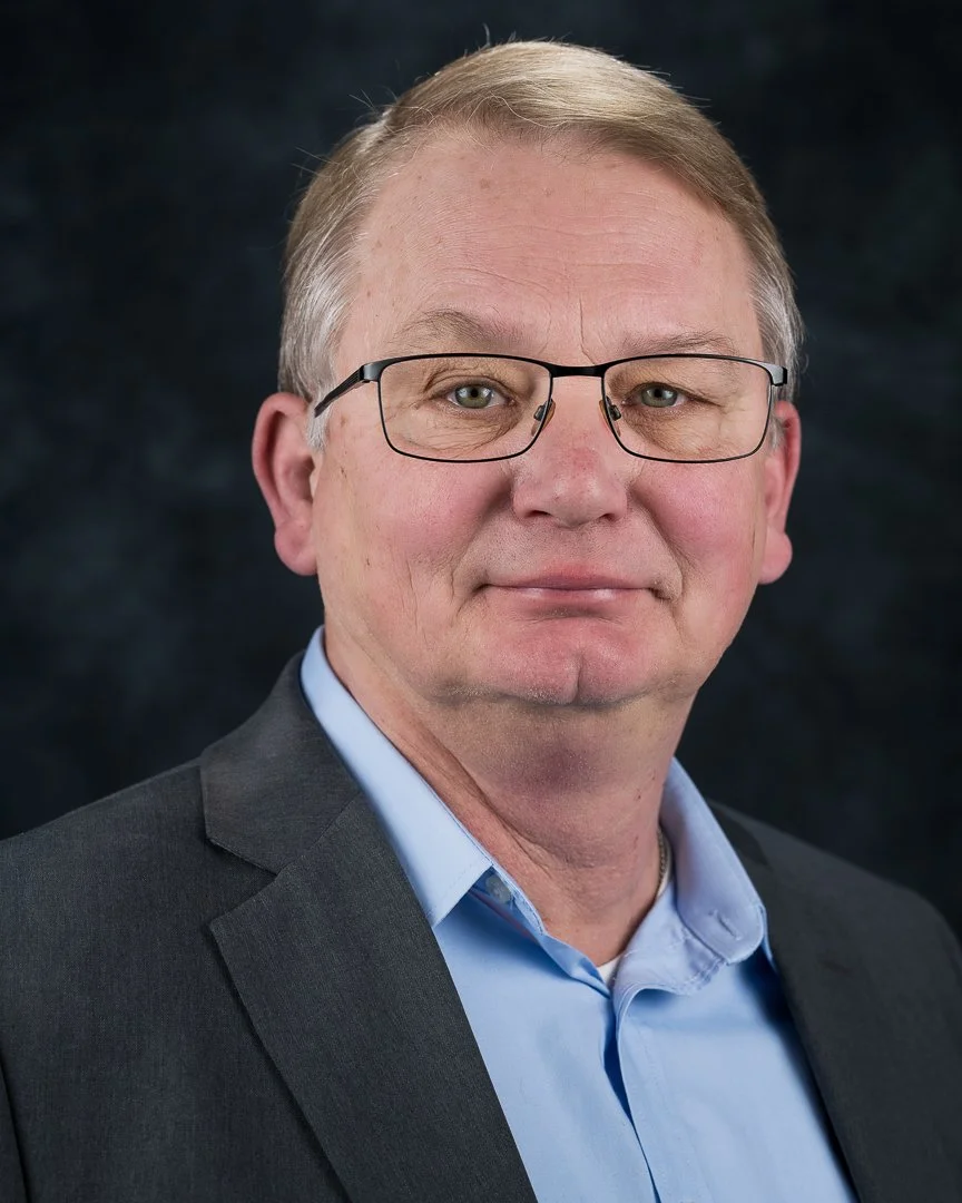 Treasurer Scott Oakshott