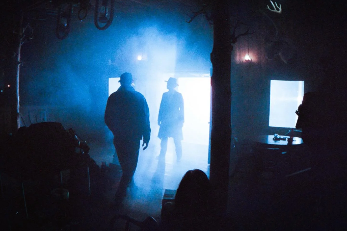 There is a time and place for everything | Portra 800 &amp; Ultra Max 400