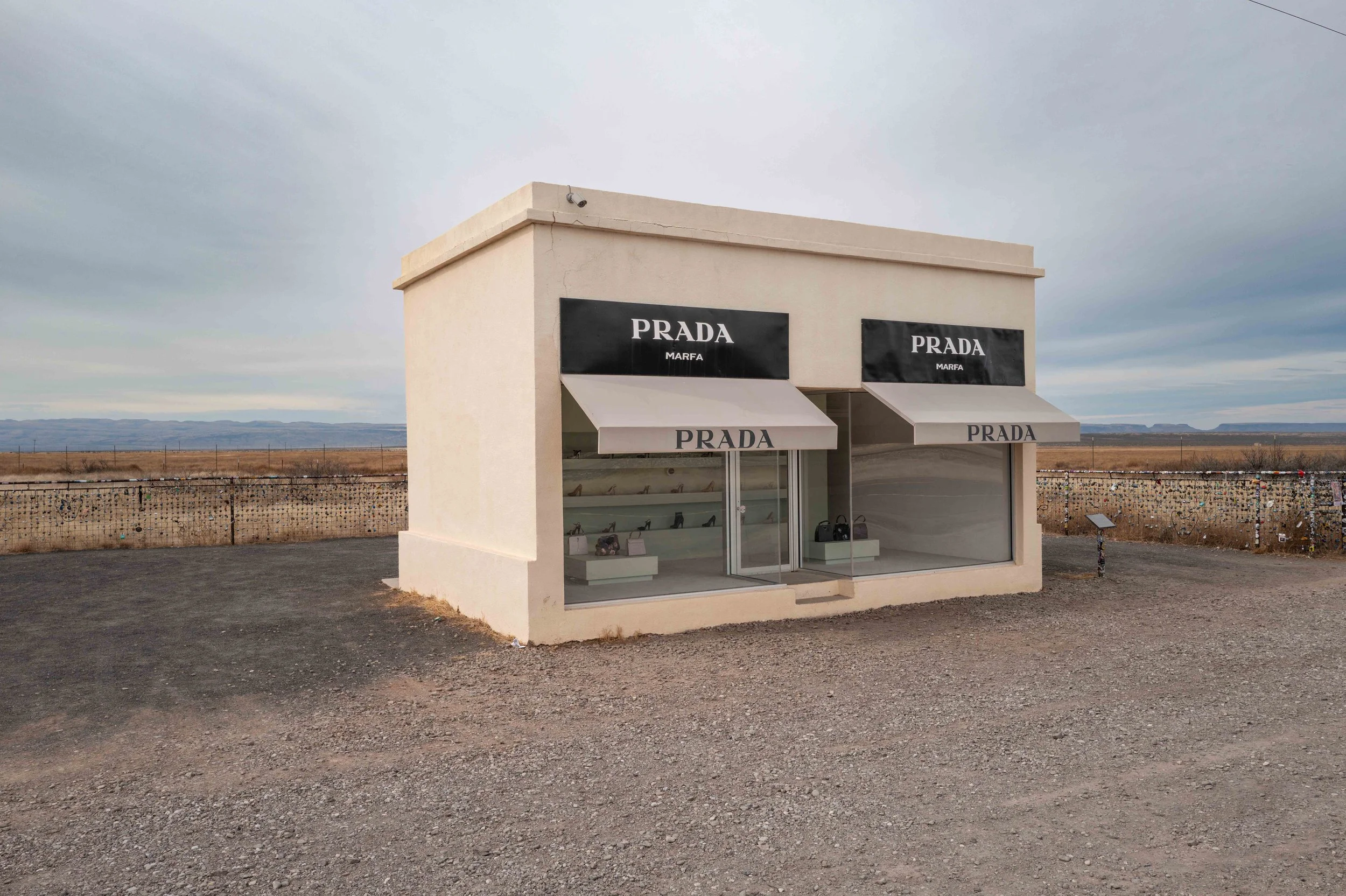 Prada - Marfa-1.jpg