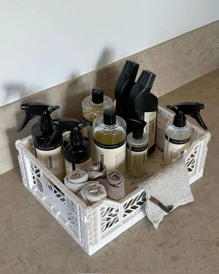 Five Bedroom + Five Bathroom – Standard Cleaning