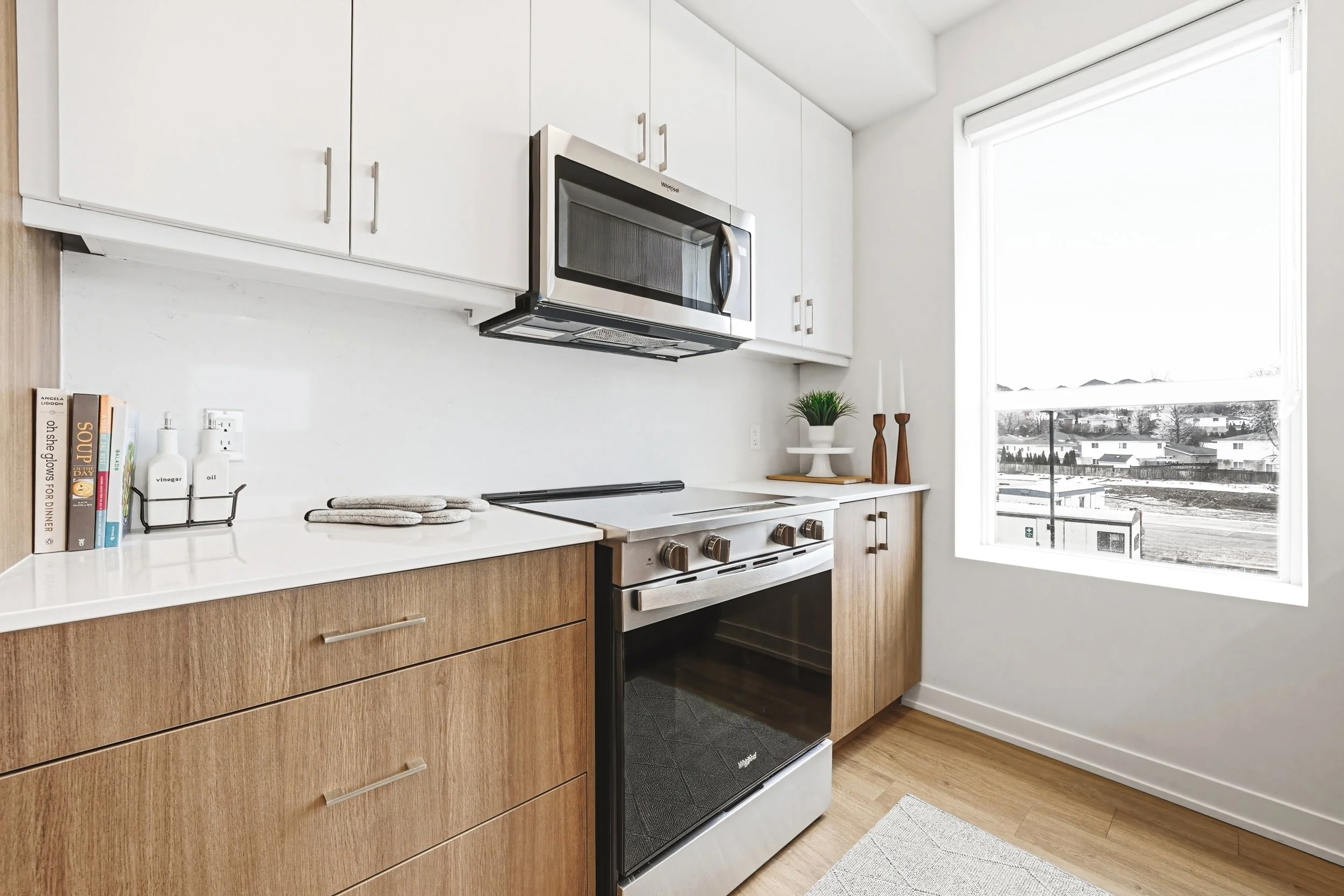 8-Summit - 155 Greenbrier Road, Cambridge.jpg