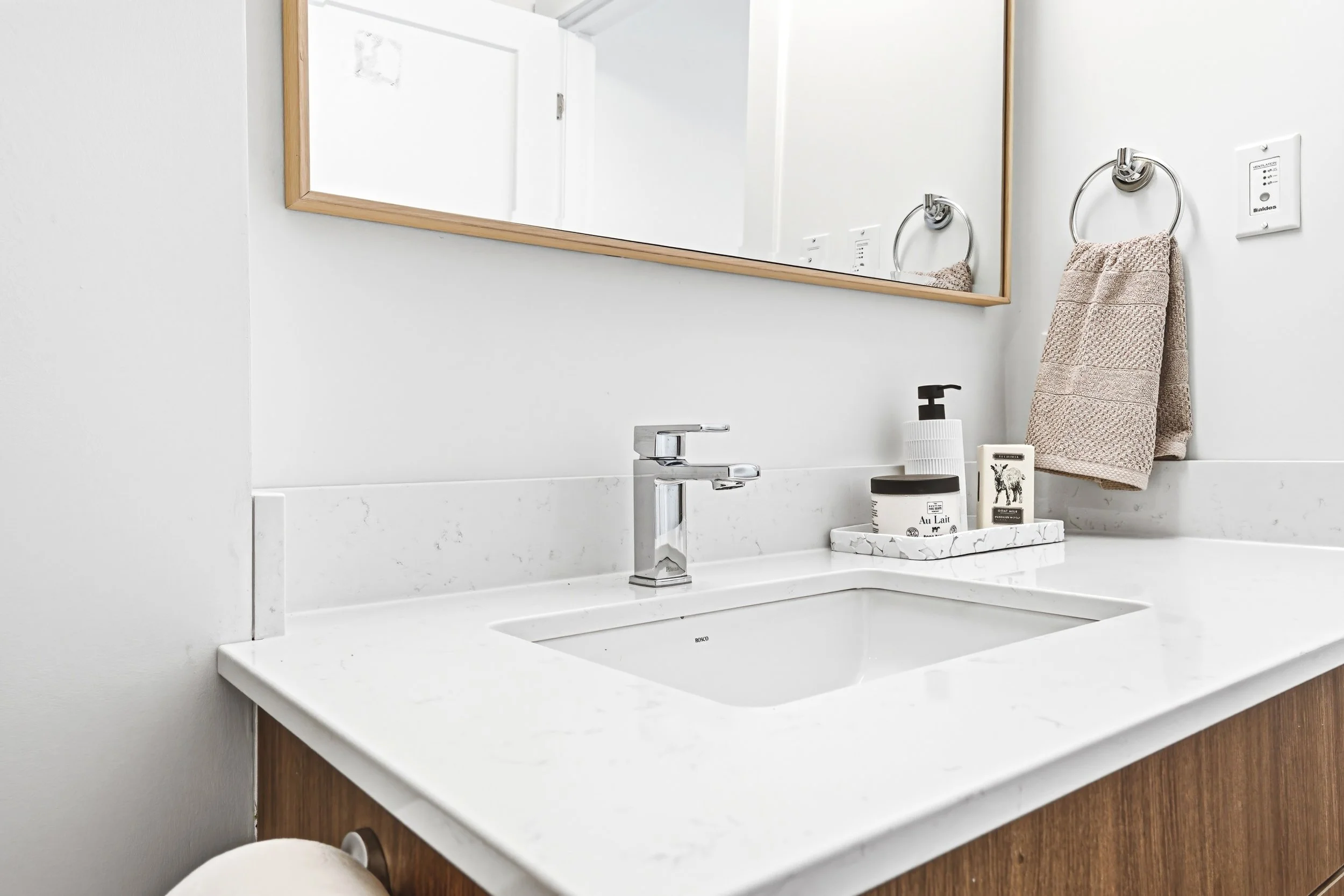 18-Summit - 155 Greenbrier Road, Cambridge.jpg