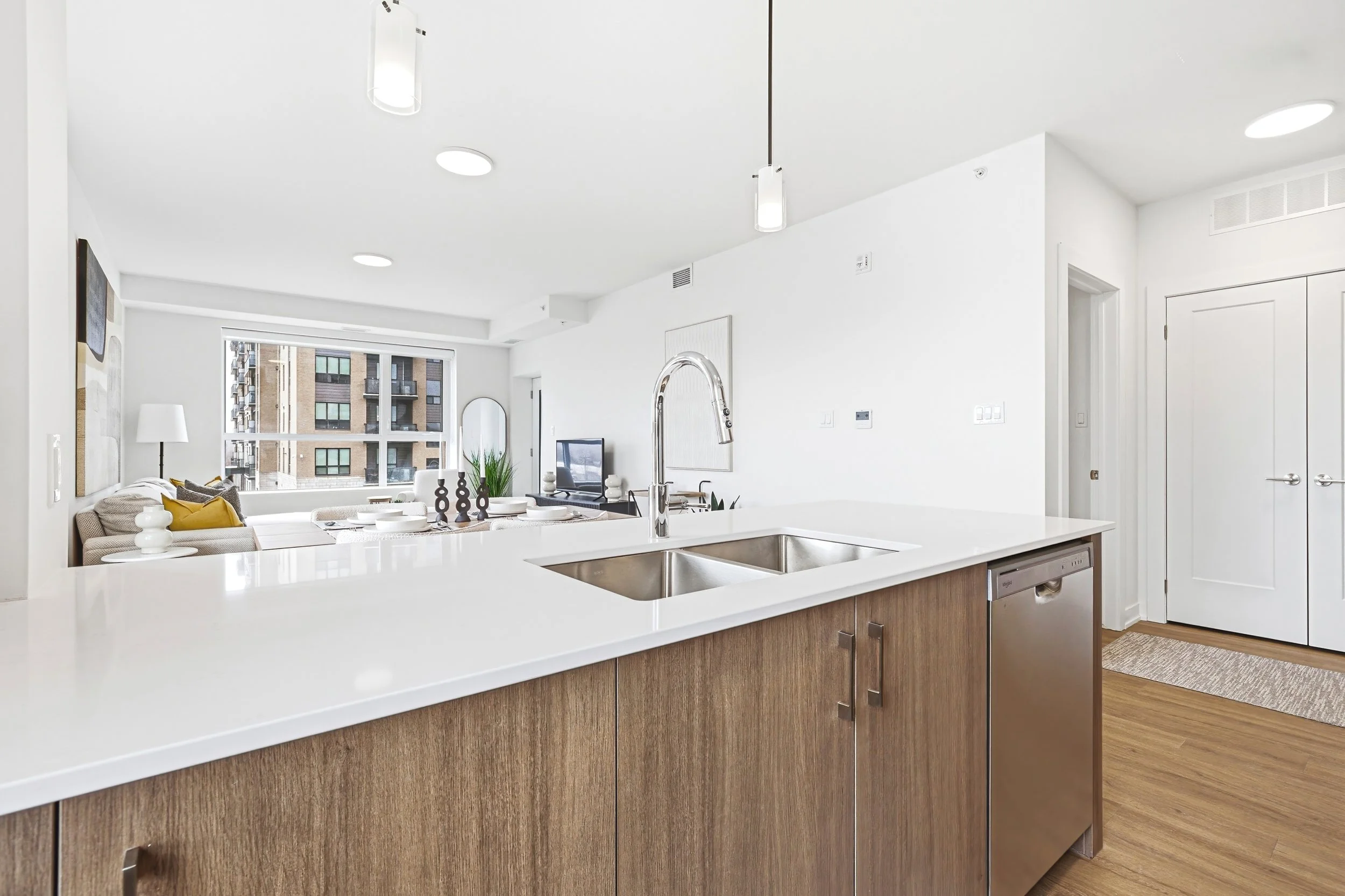 9-Summit - 155 Greenbrier Road, Cambridge.jpg