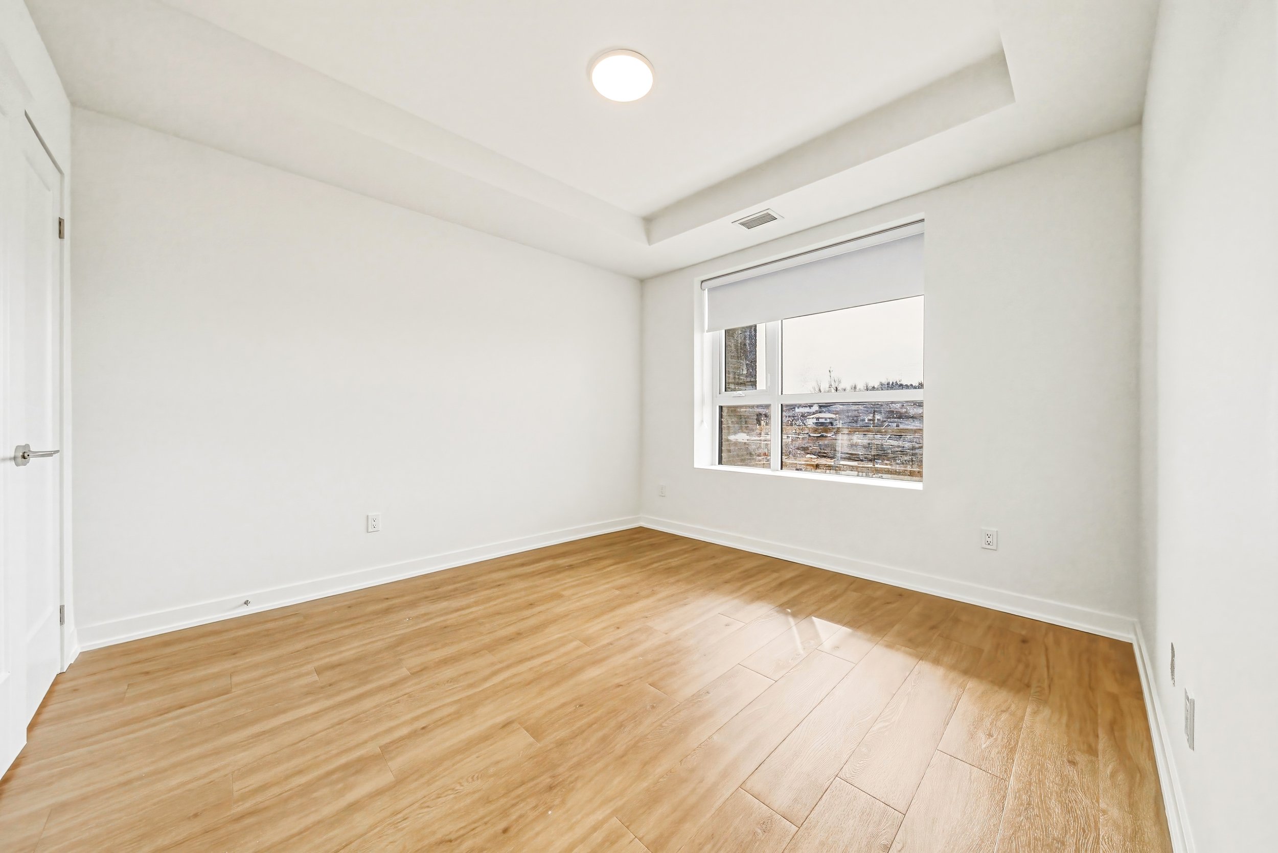 16-Valley - 155 Greenbrier Road, Cambridge.jpg