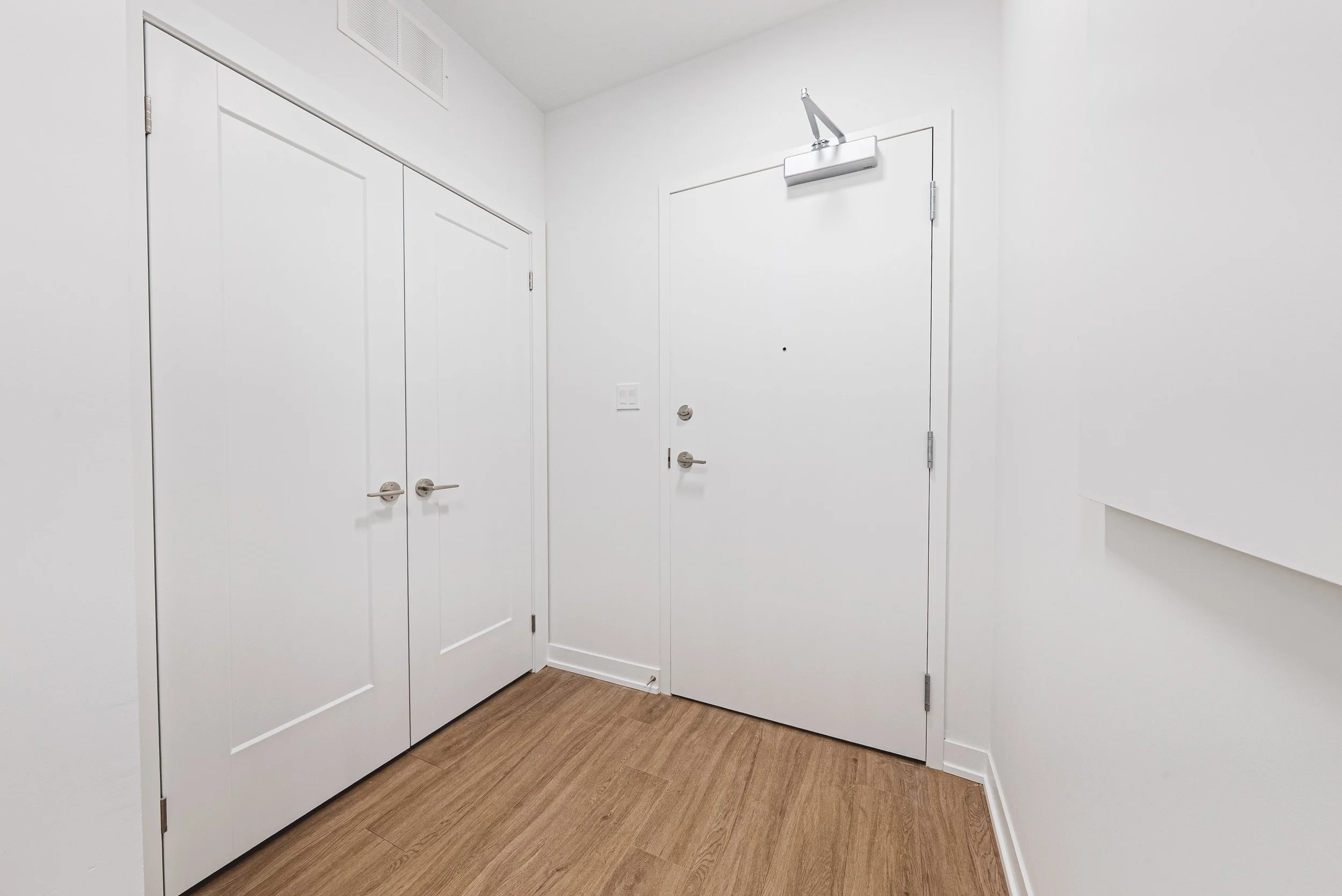 2-Unit 410.jpg