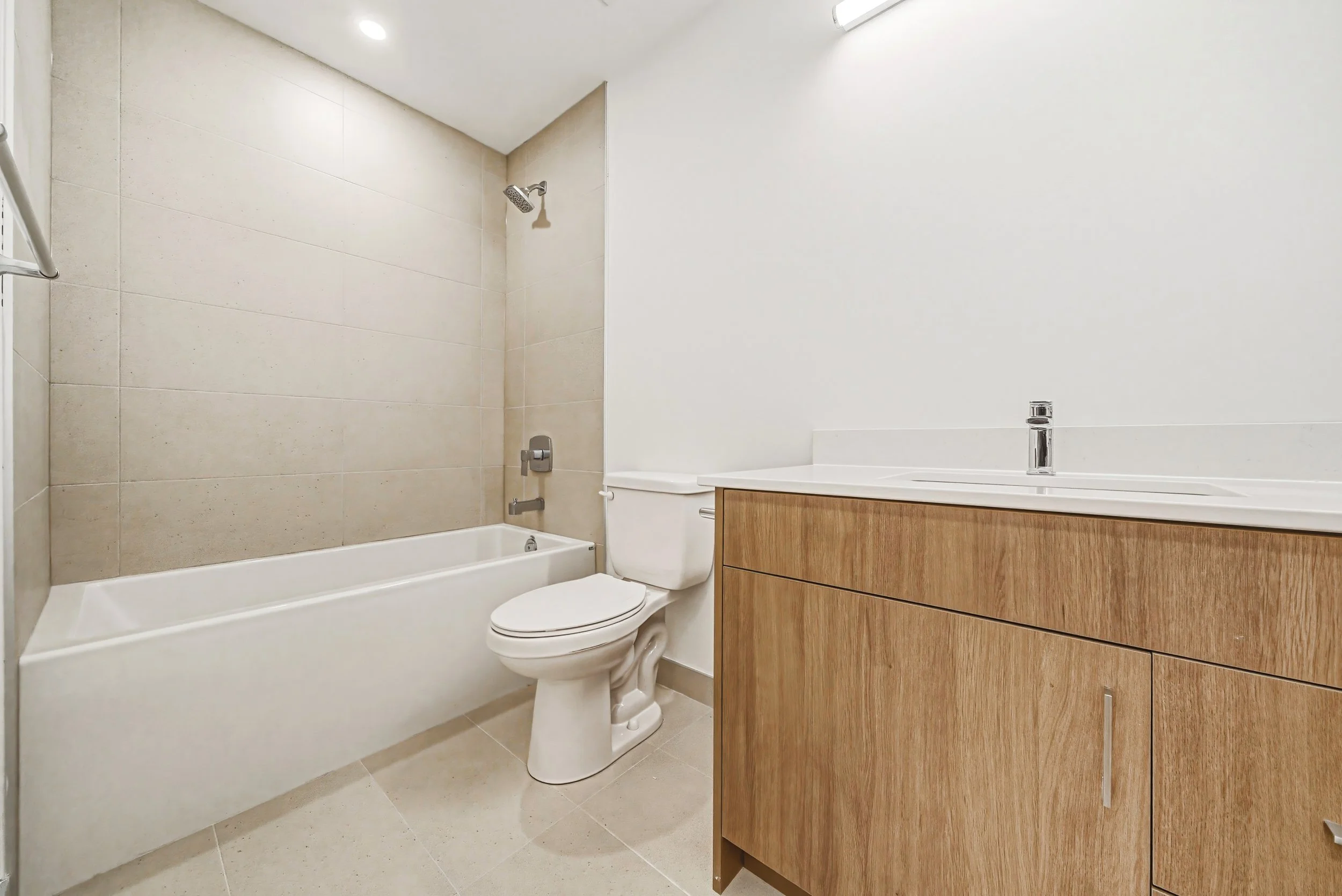 22-Valley - 155 Greenbrier Road, Cambridge.jpg