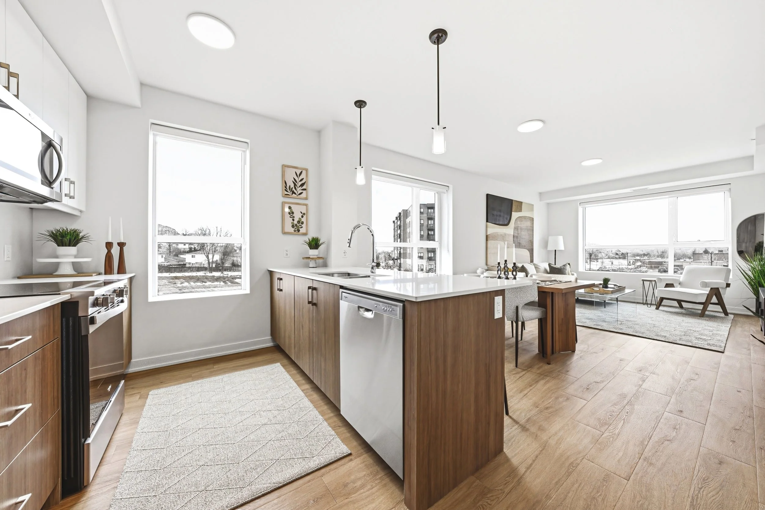 3-Summit - 155 Greenbrier Road, Cambridge.jpg