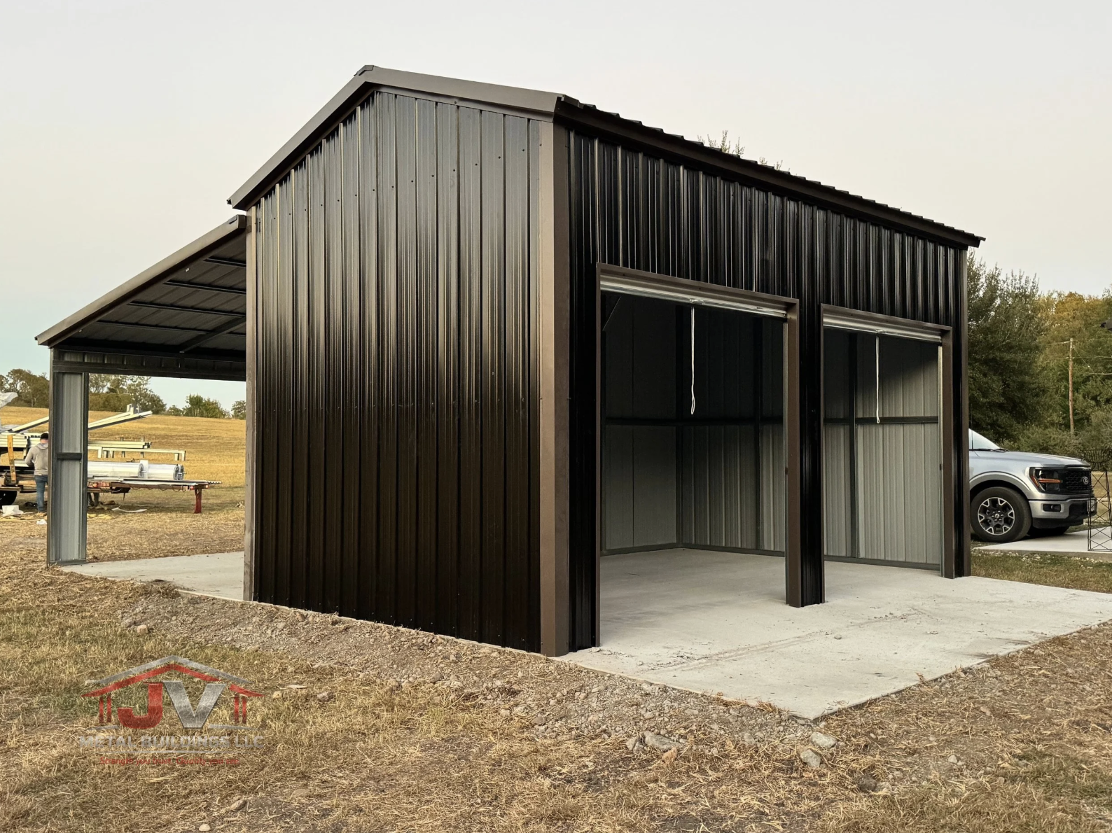 JV-metal-buildings-steel-custom-galvanized-barn-garage-shop-commercial-texas-oklahoma-12.png