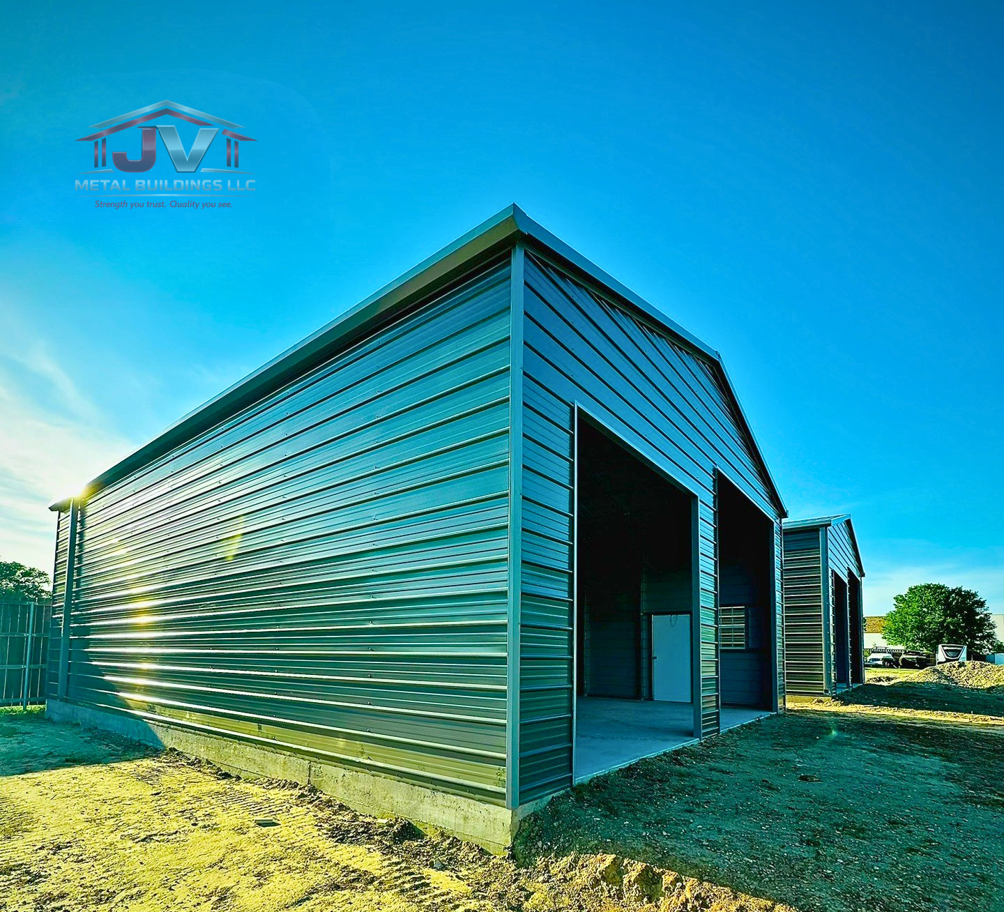 JV-metal-buildings-steel-custom-galvanized-barn-garage-shop-commercial-texas-oklahoma-wainscot.png