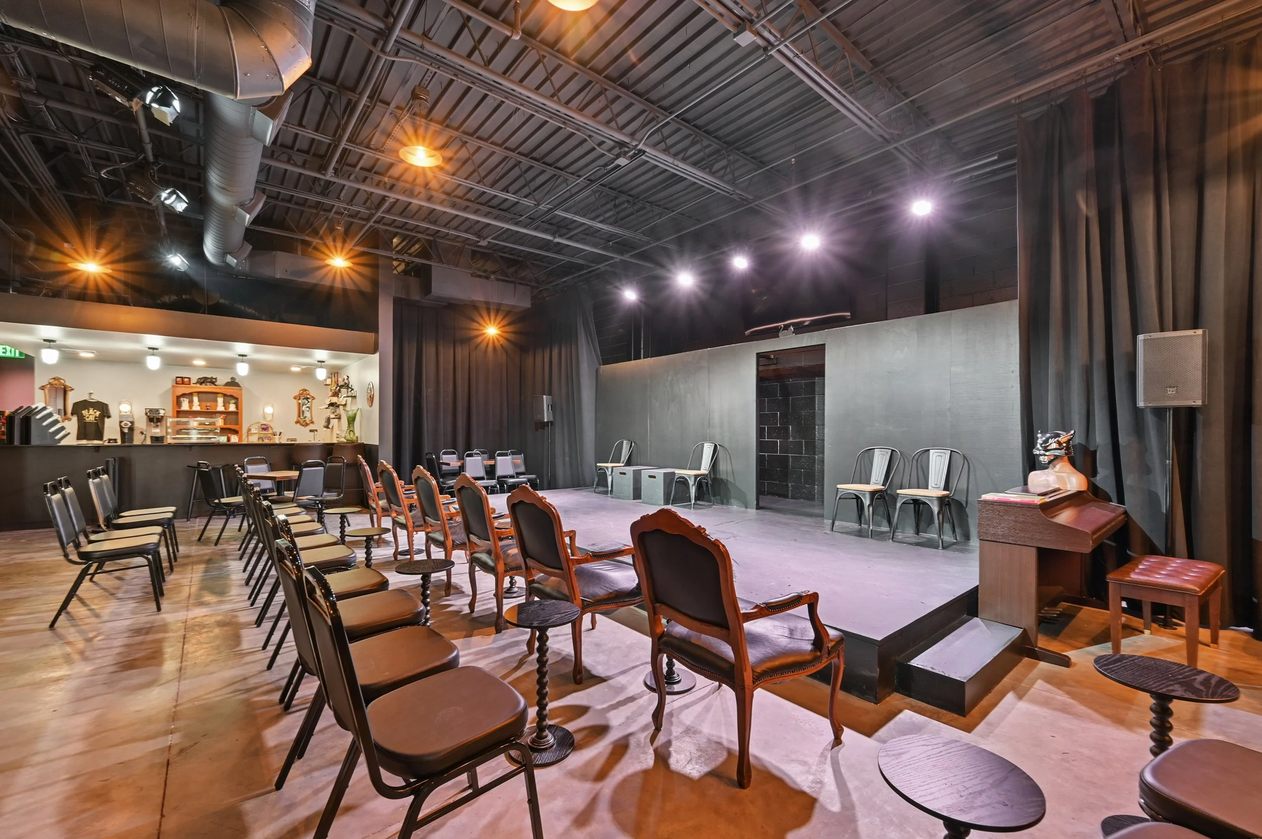 08-Cody_Mayo_Studio(116).jpg