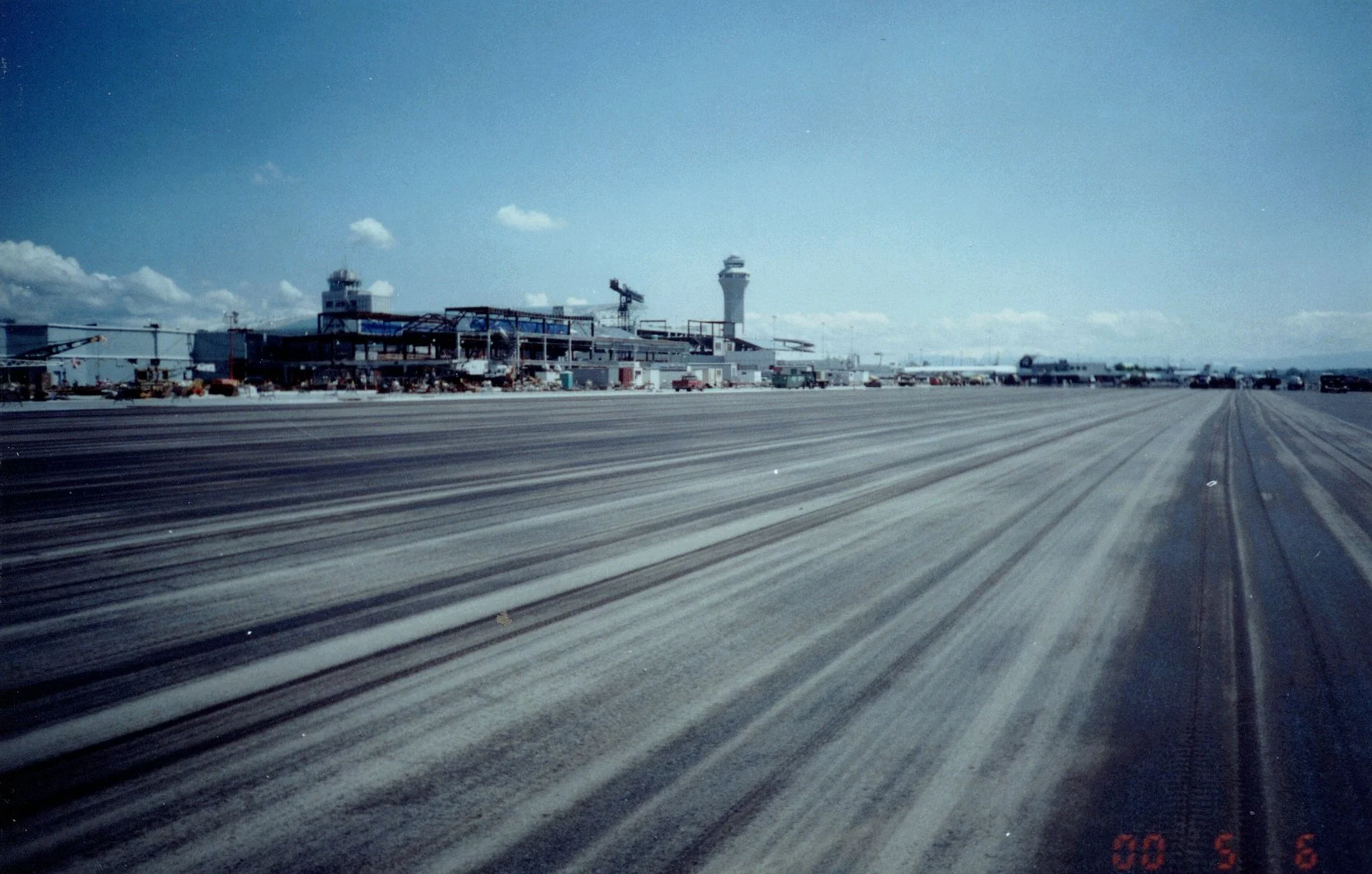 portland airport sand seal project (3).jpg