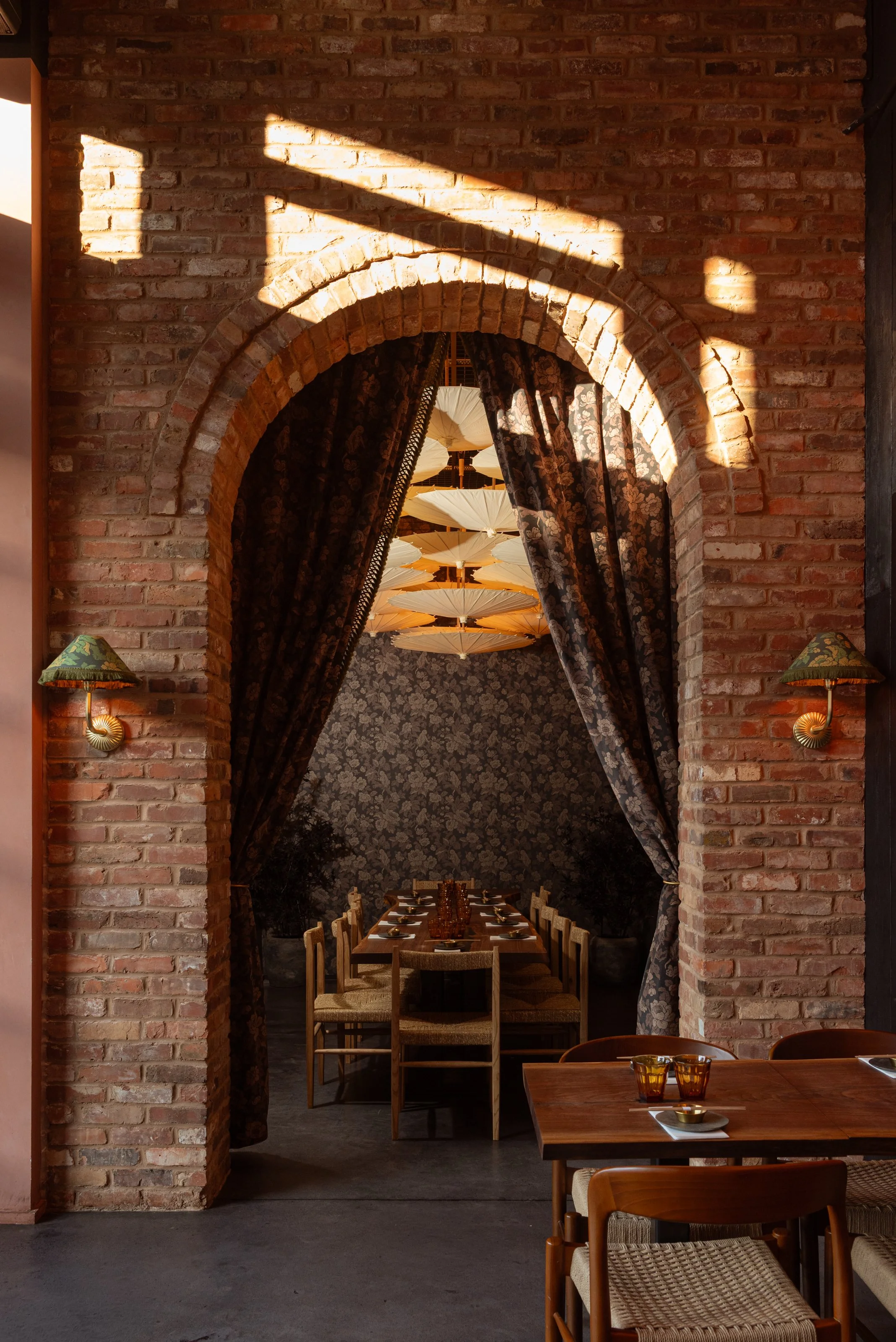 Remick-Architecture-Sushi-Row-Understood-Spaces-Nashville-Architecture-Photographer-6846.jpg