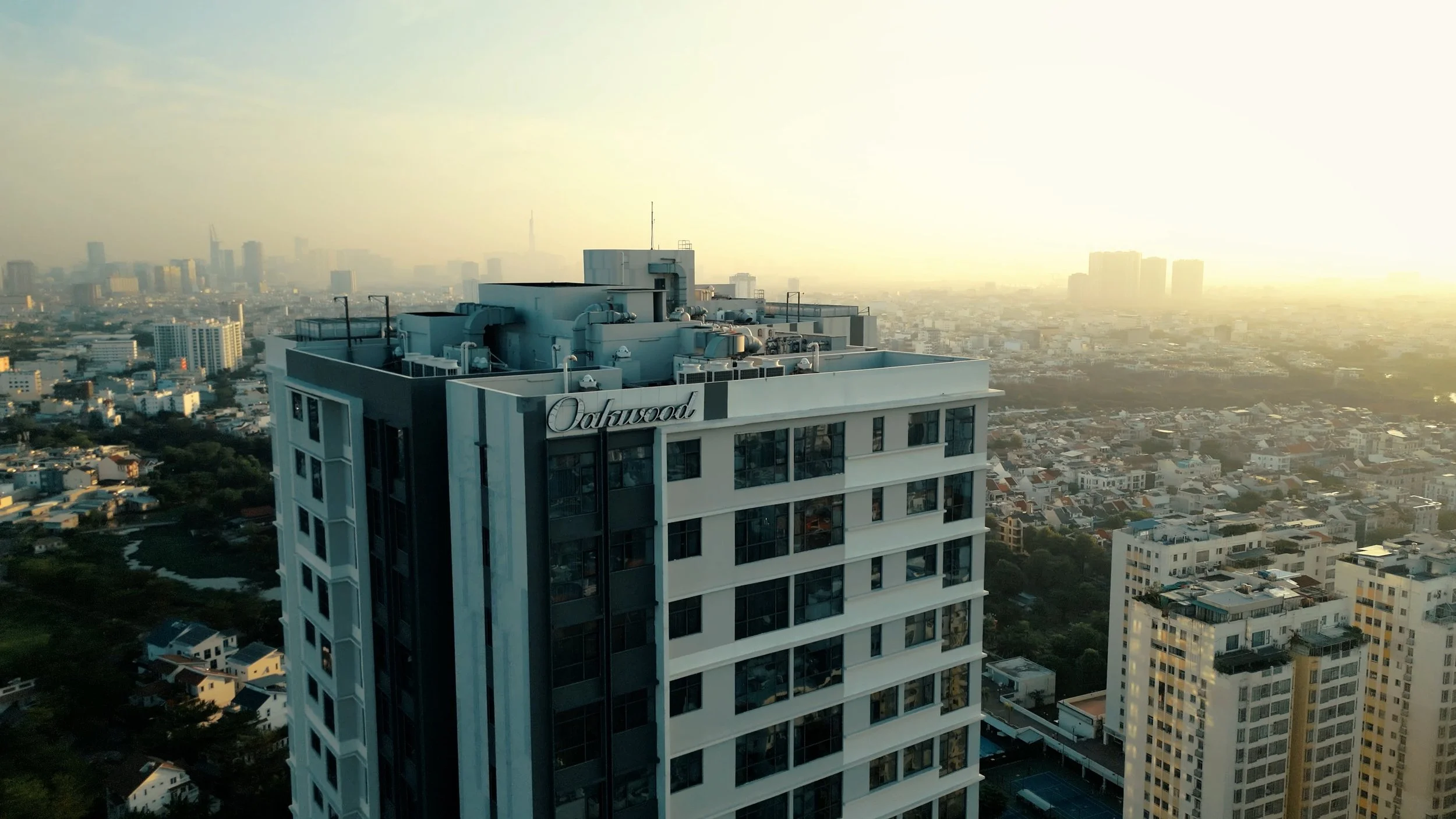 MAIN EDIT_ OAKWOOD RESIDENCE SAIGON_04_39_23_00.jpg